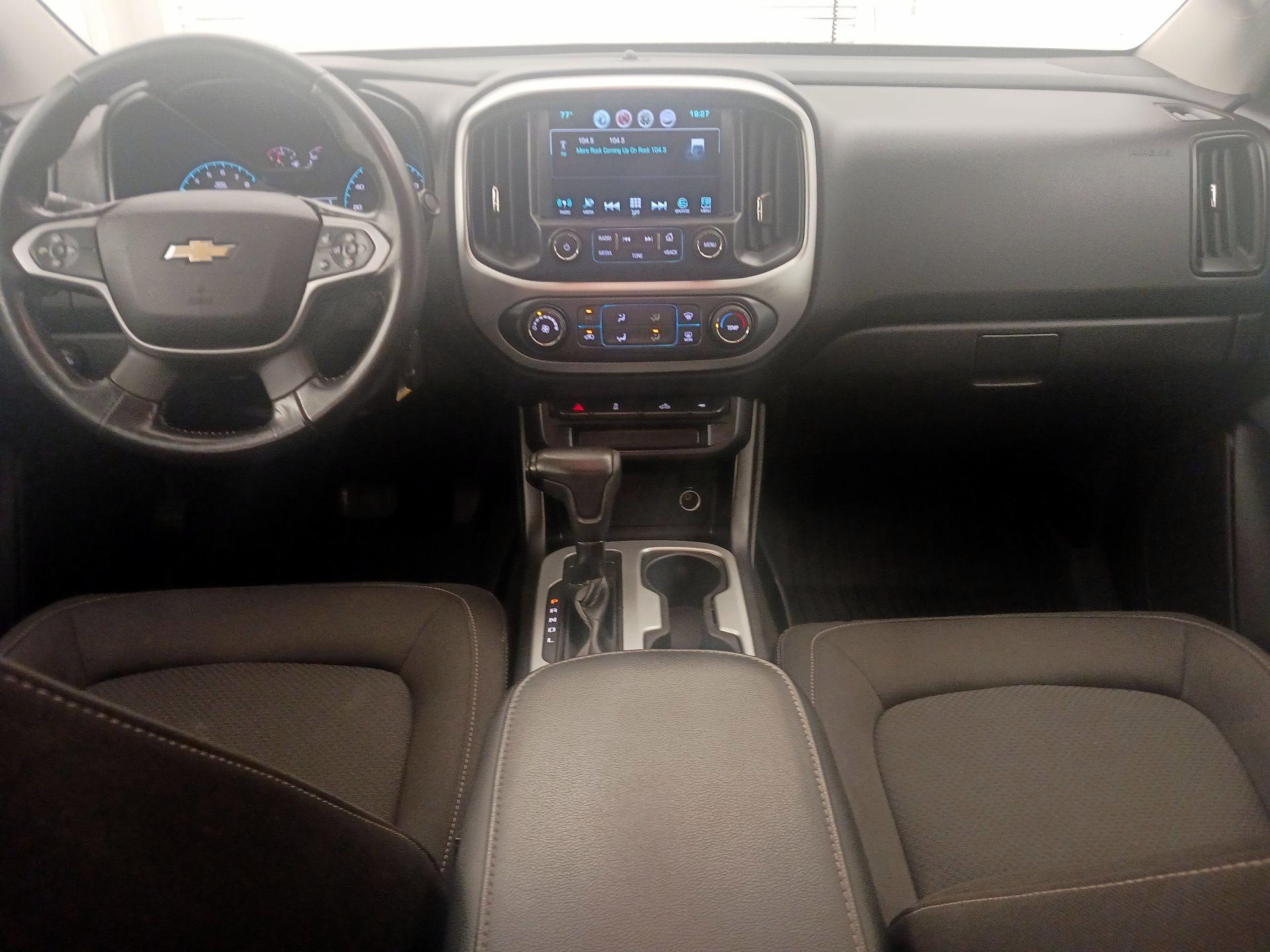 Thumbnail: 2017 Chevrolet Colorado - 9