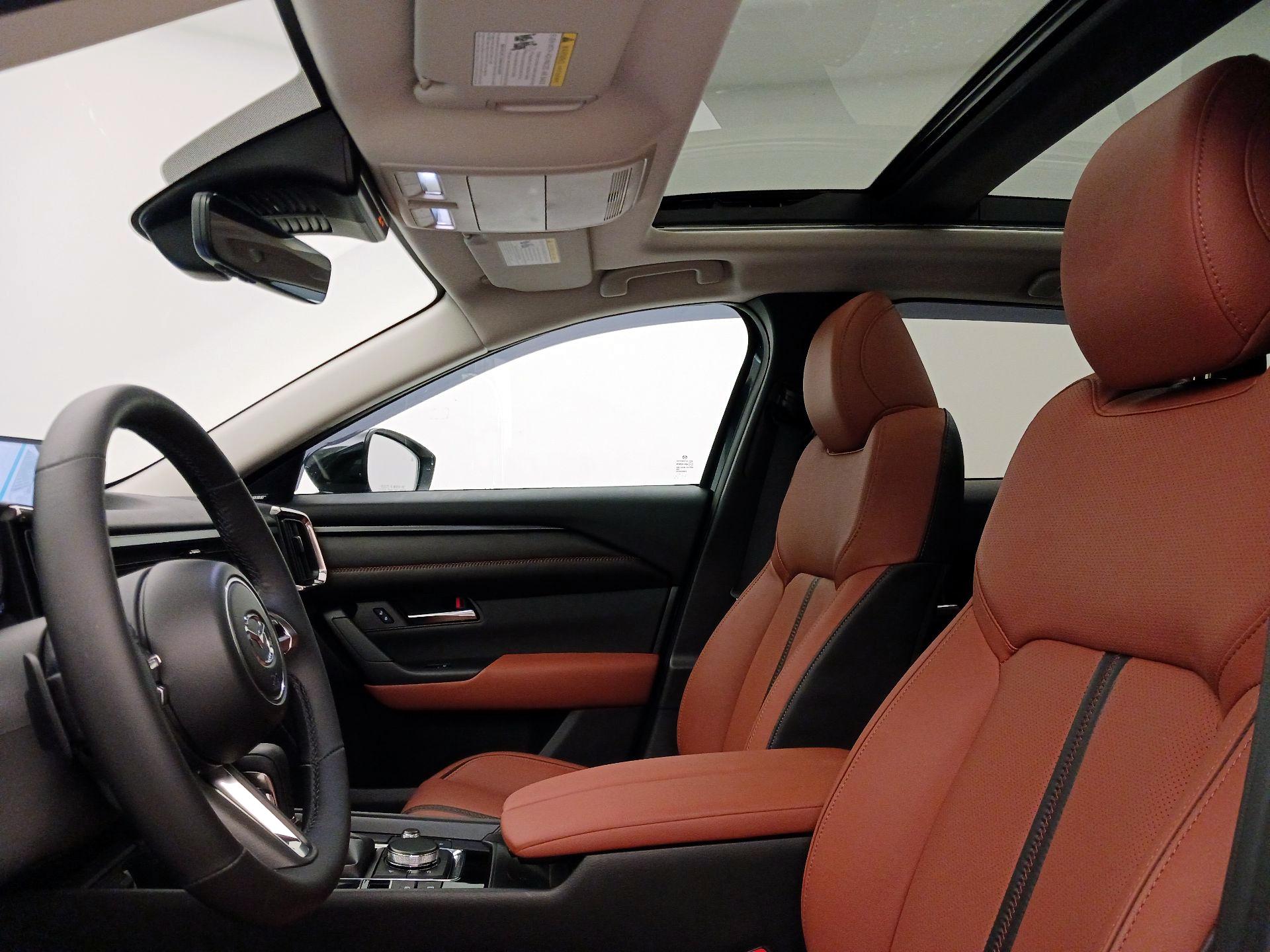 Thumbnail: 2025 Mazda CX-50 - 19