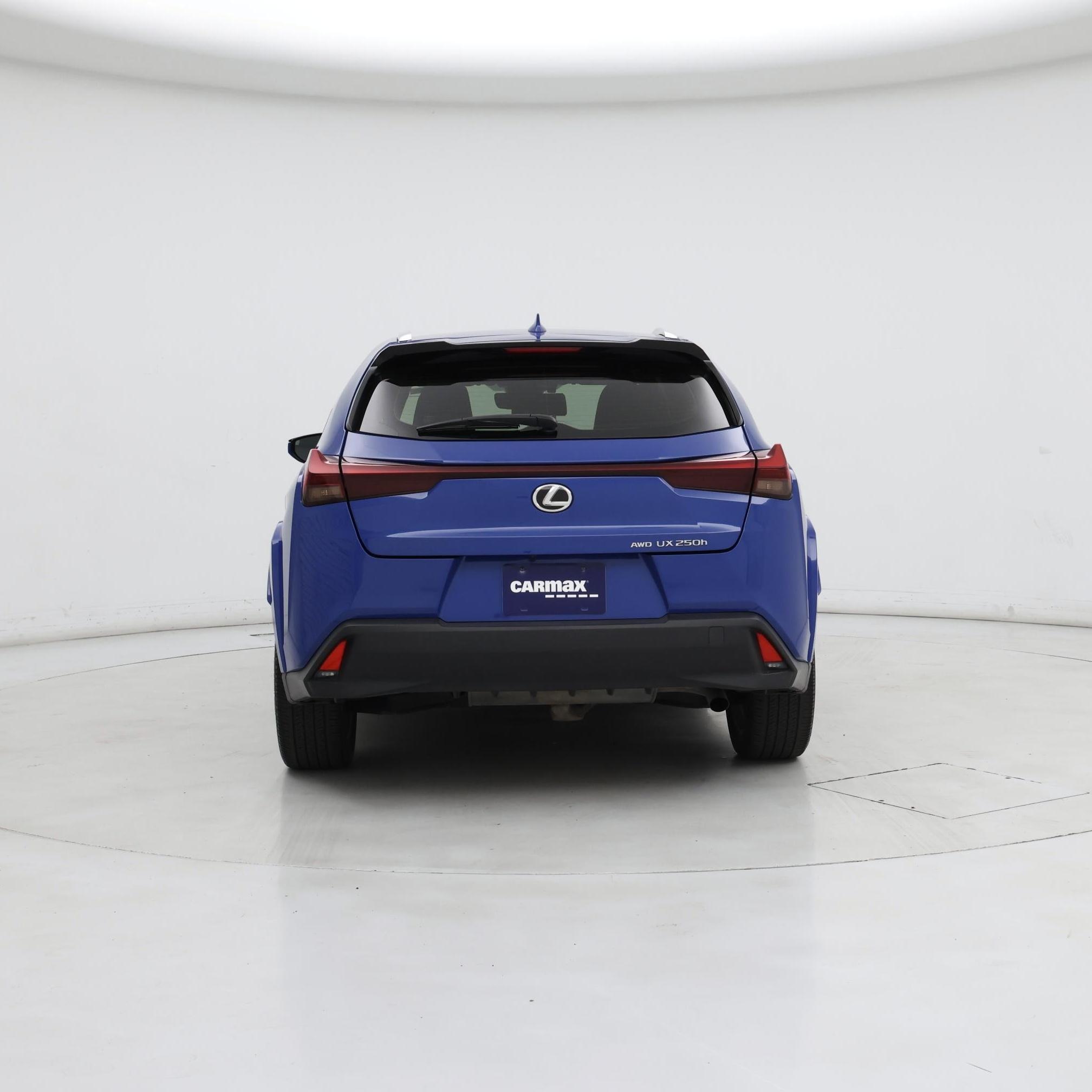 Thumbnail: 2024 Lexus UX - 6