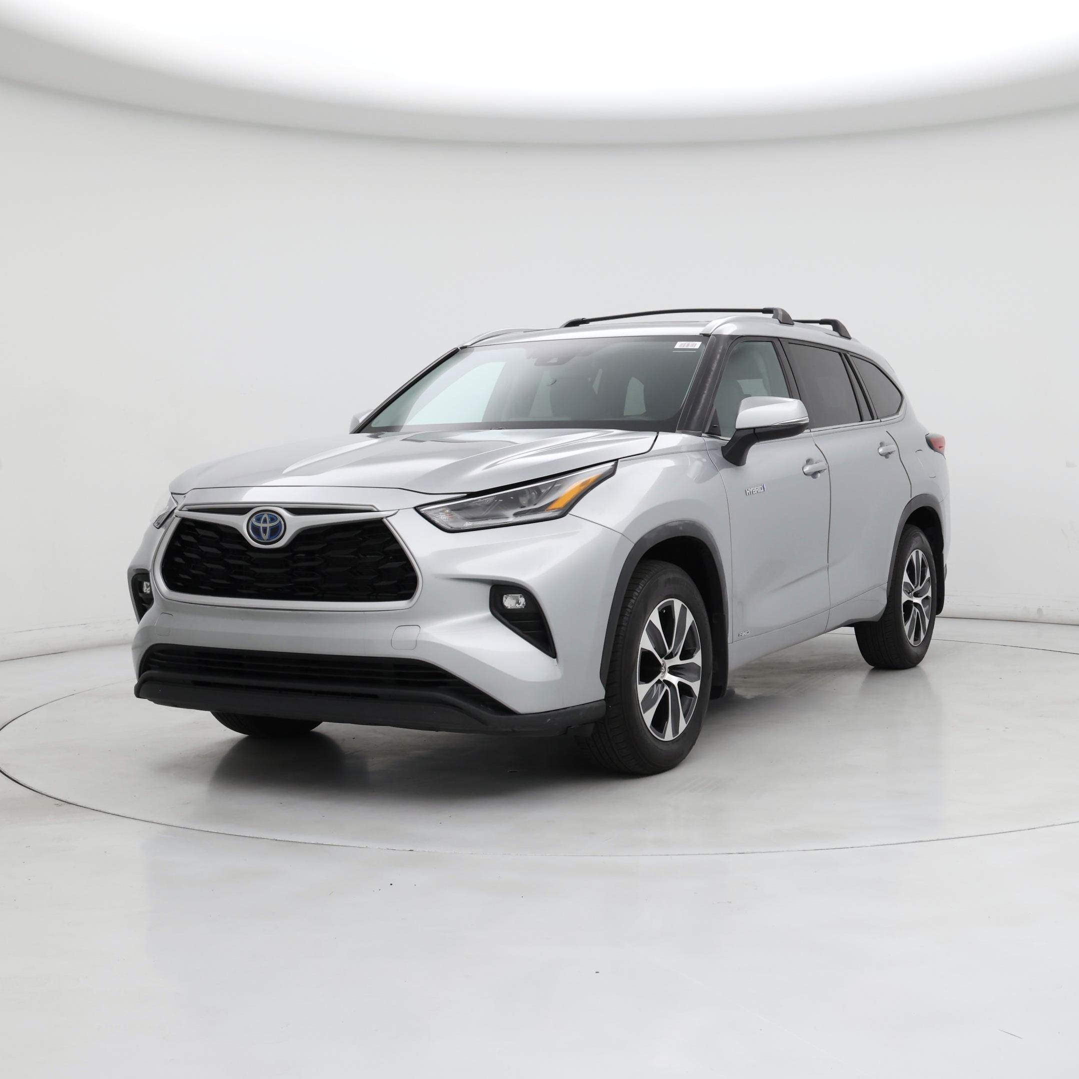 Thumbnail: 2021 Toyota Highlander - 4