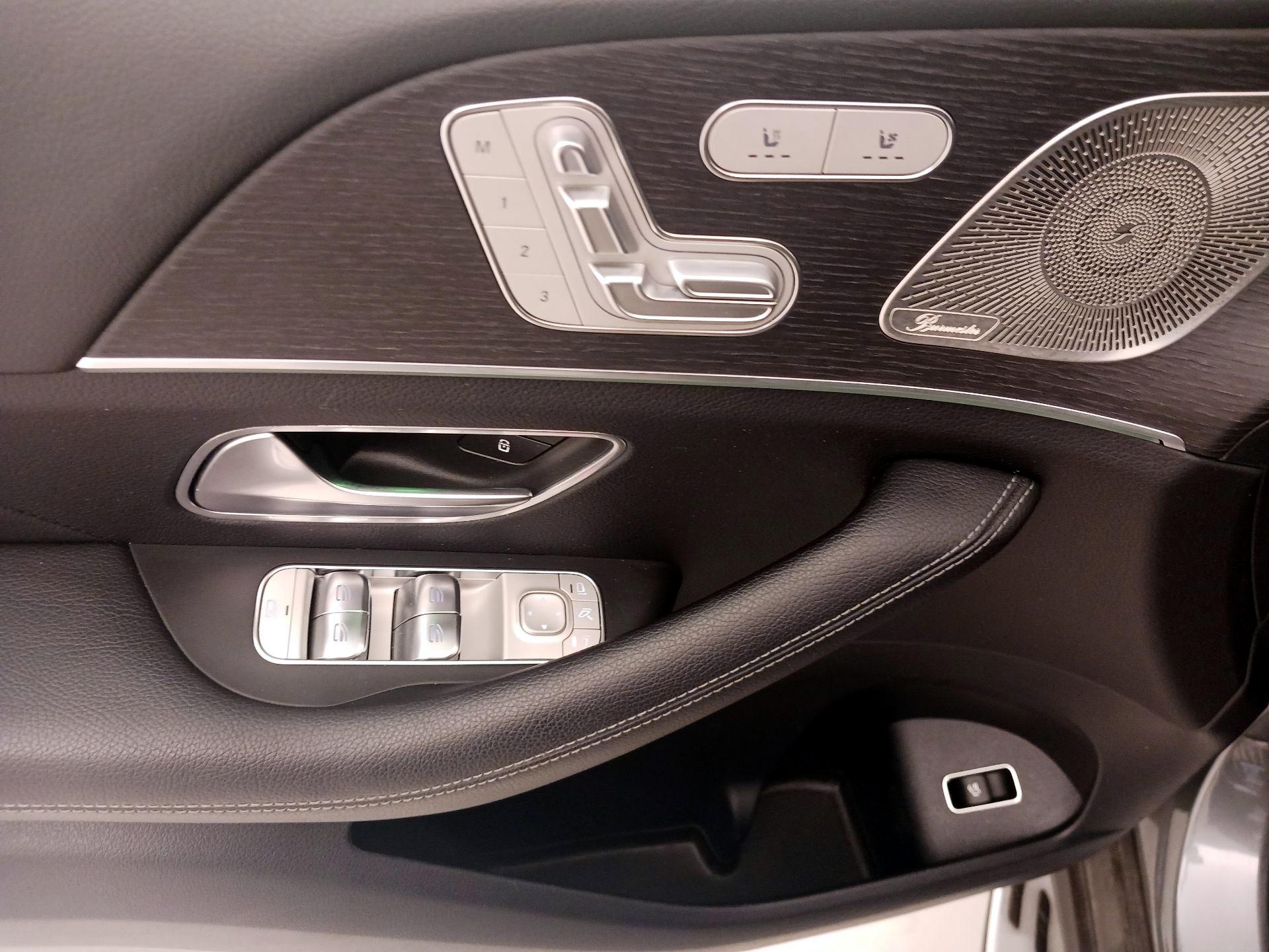 Thumbnail: 2022 Mercedes-Benz GLE - 12