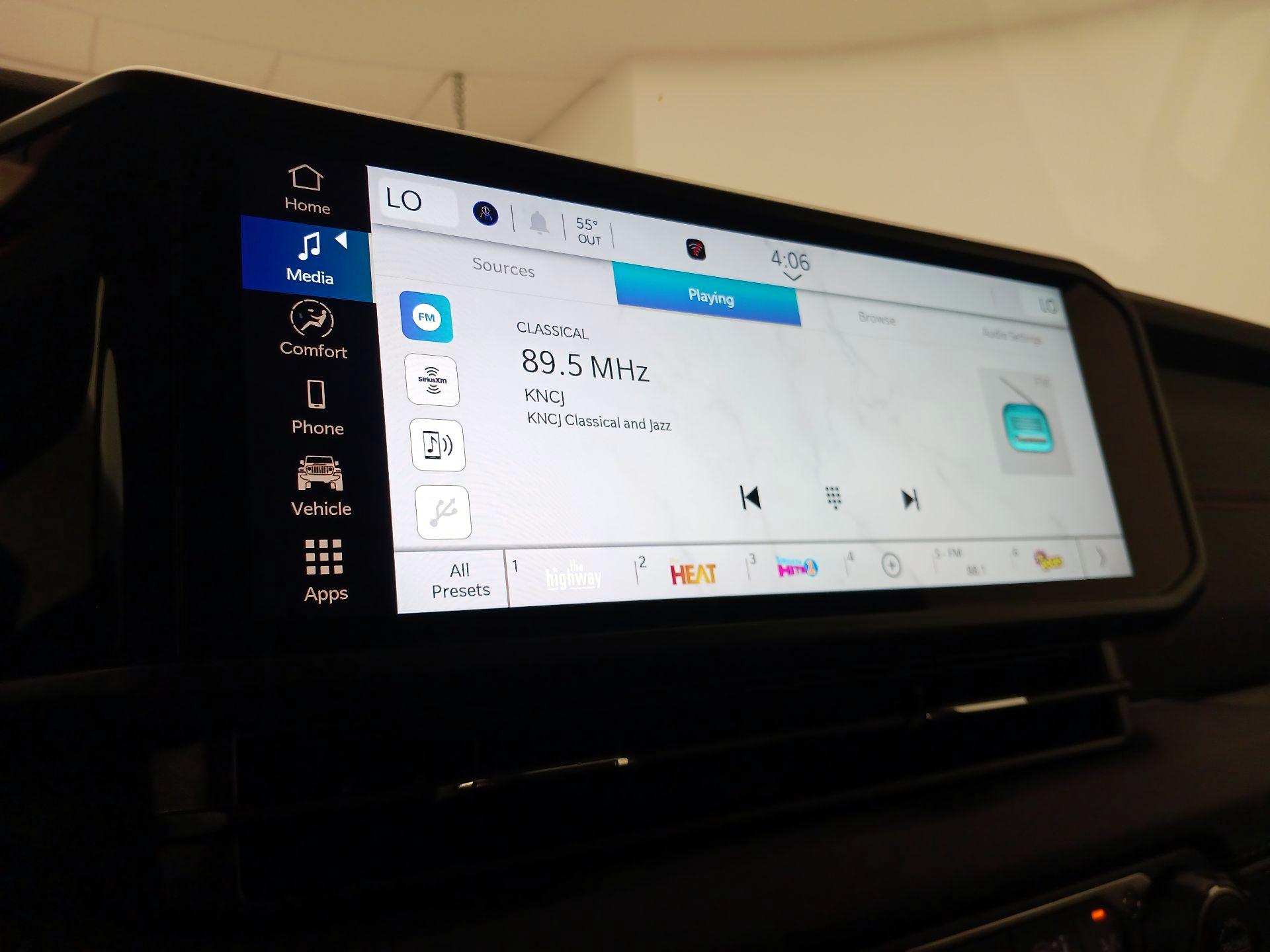 Thumbnail: 2024 Jeep Wrangler - 15