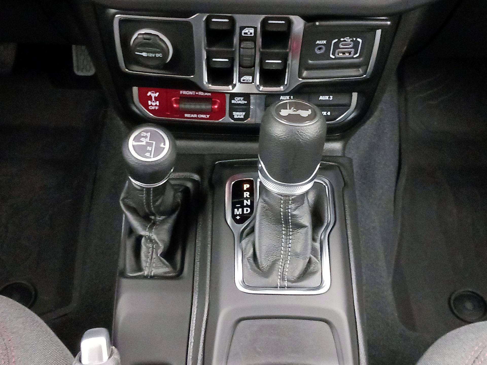 Thumbnail: 2024 Jeep Wrangler - 17