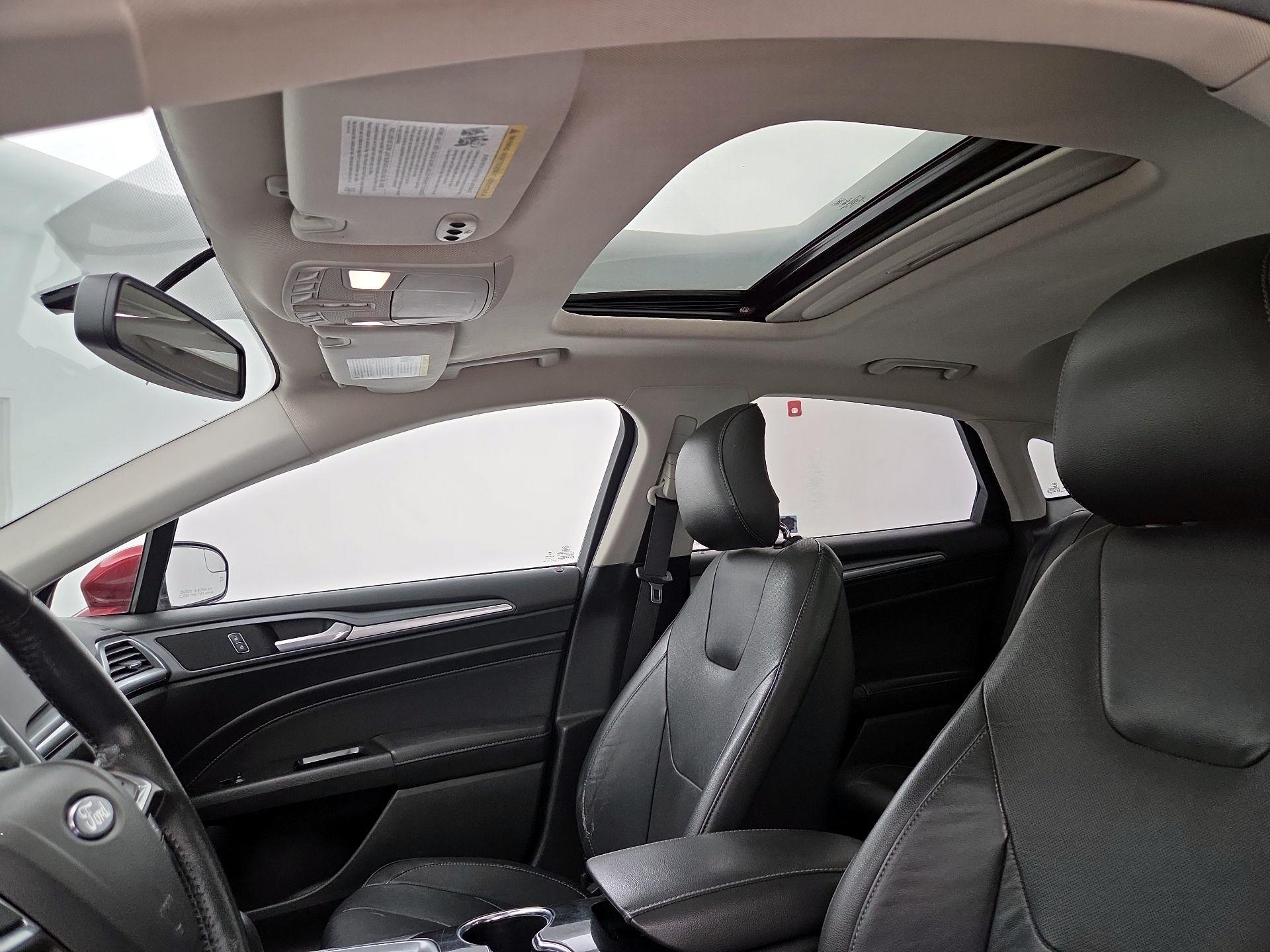 Thumbnail: 2014 Ford Fusion - 18