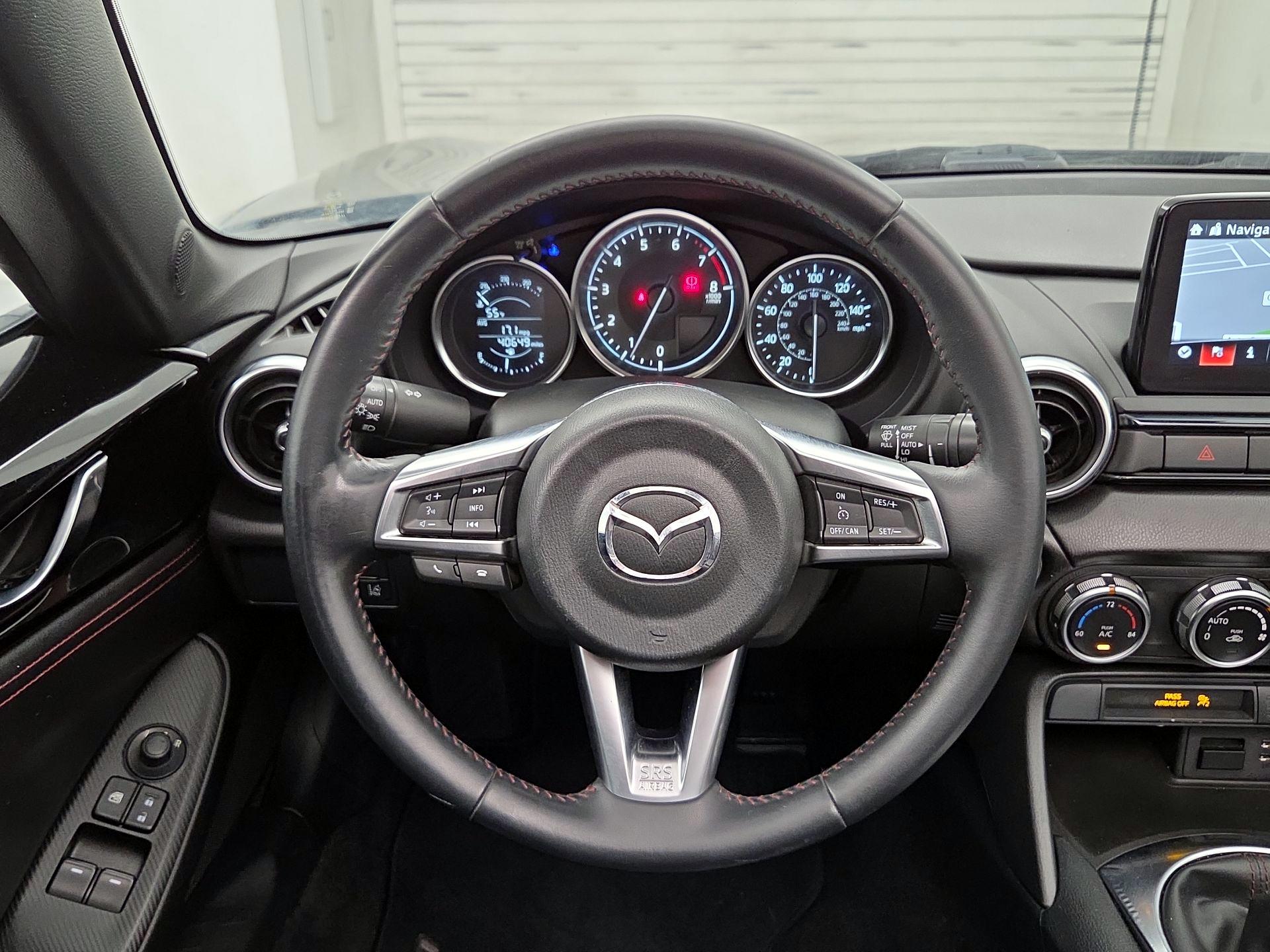 Thumbnail: 2018 Mazda MX-5 Miata - 10