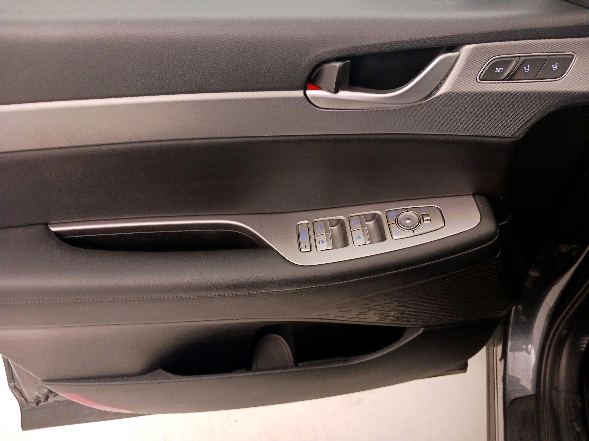 Thumbnail: 2020 Hyundai Palisade - 12