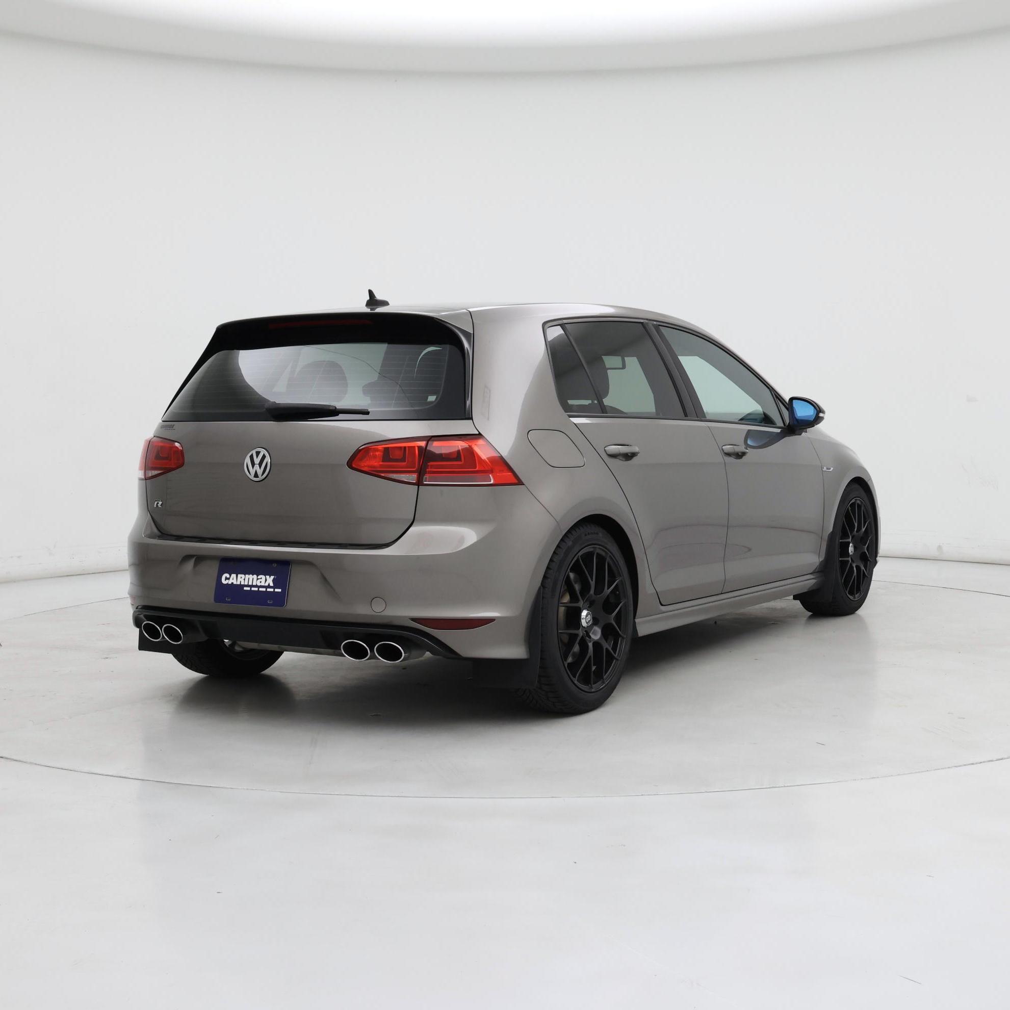 Thumbnail: 2016 Volkswagen Golf - 8
