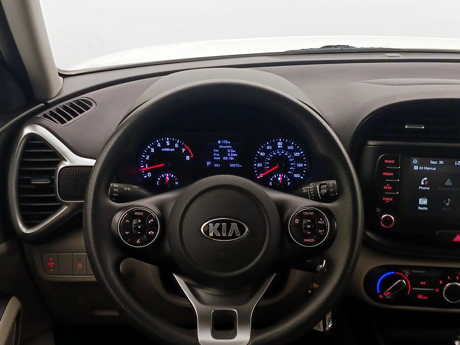 Thumbnail: 2021 Kia Soul - 10
