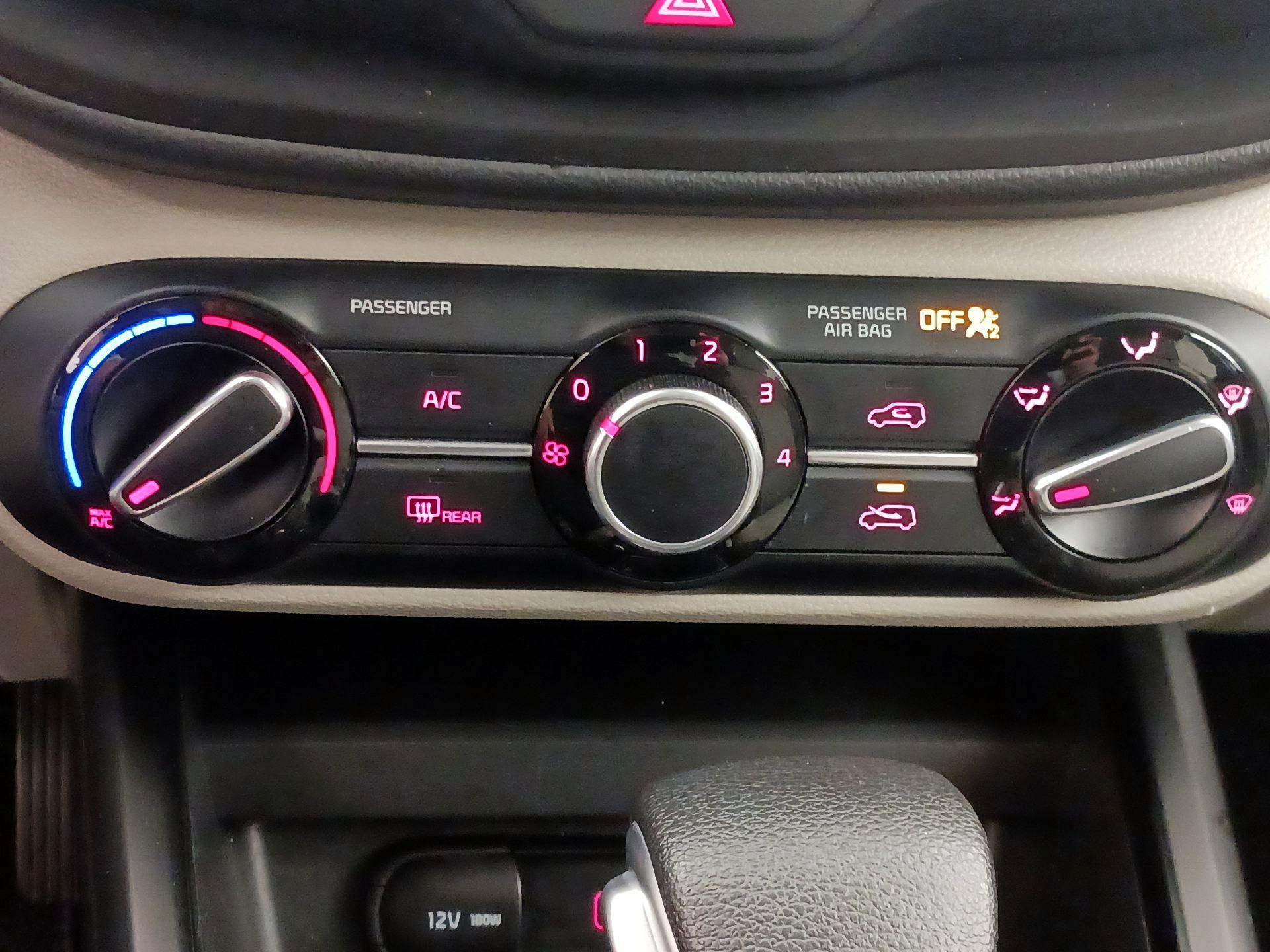 Thumbnail: 2021 Kia Soul - 16