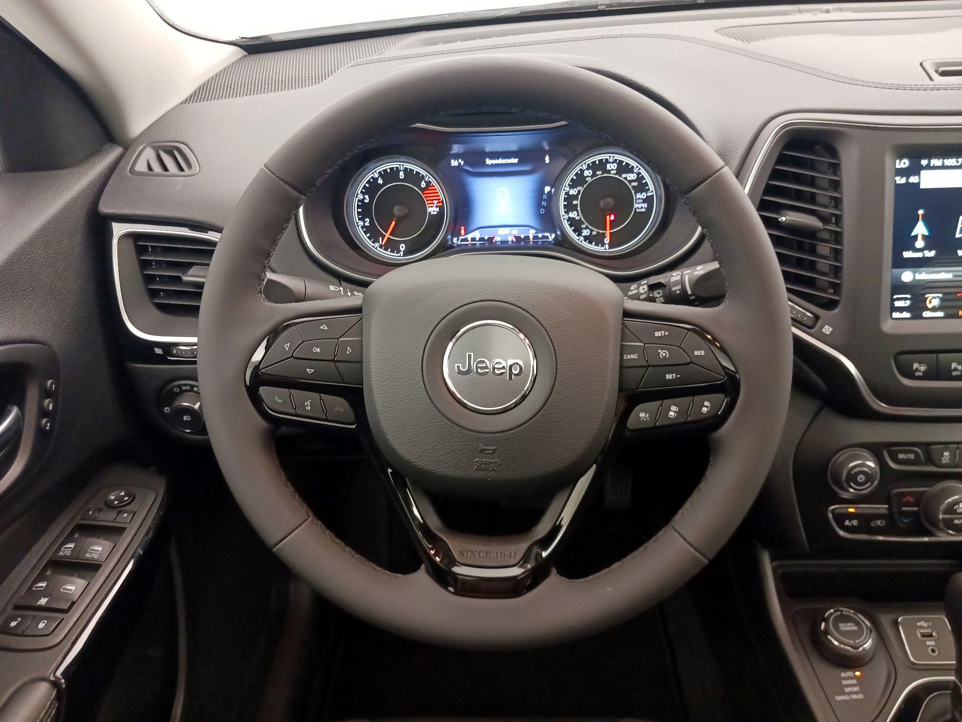 Thumbnail: 2023 Jeep Cherokee - 10