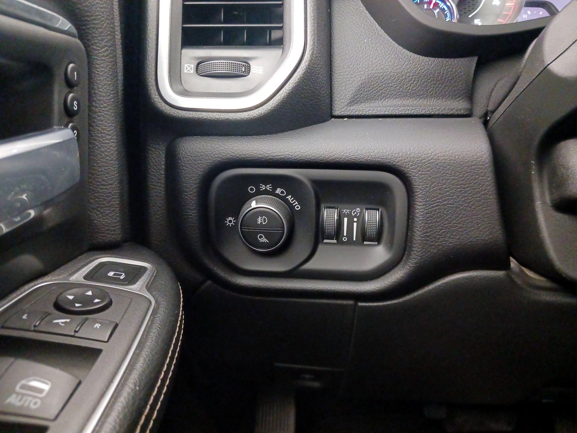 Thumbnail: 2021 RAM 2500 - 13