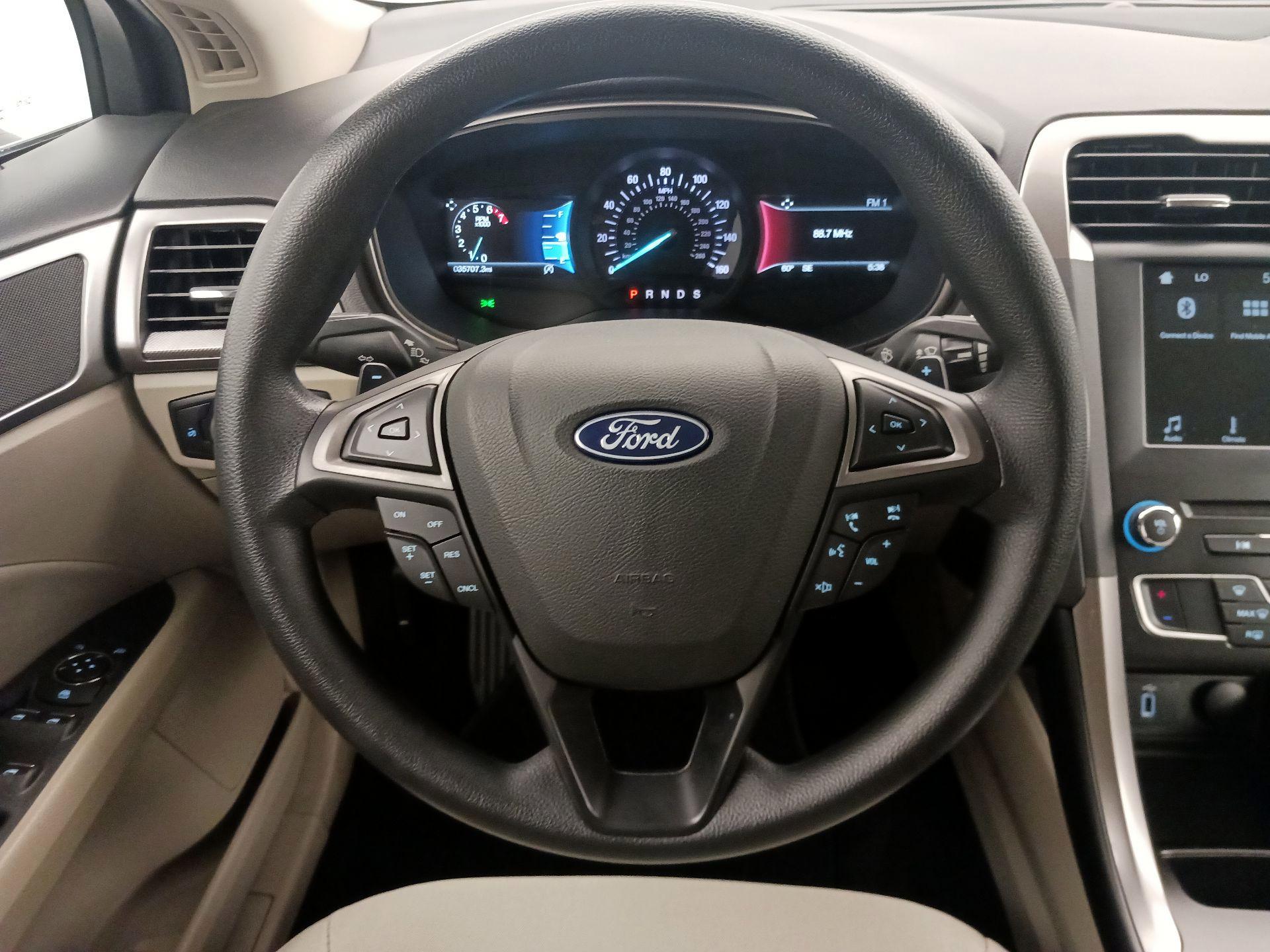Thumbnail: 2018 Ford Fusion - 10