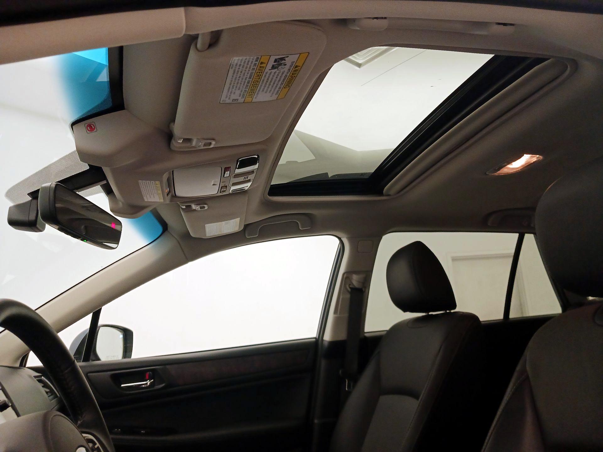 Thumbnail: 2017 Subaru Outback - 20