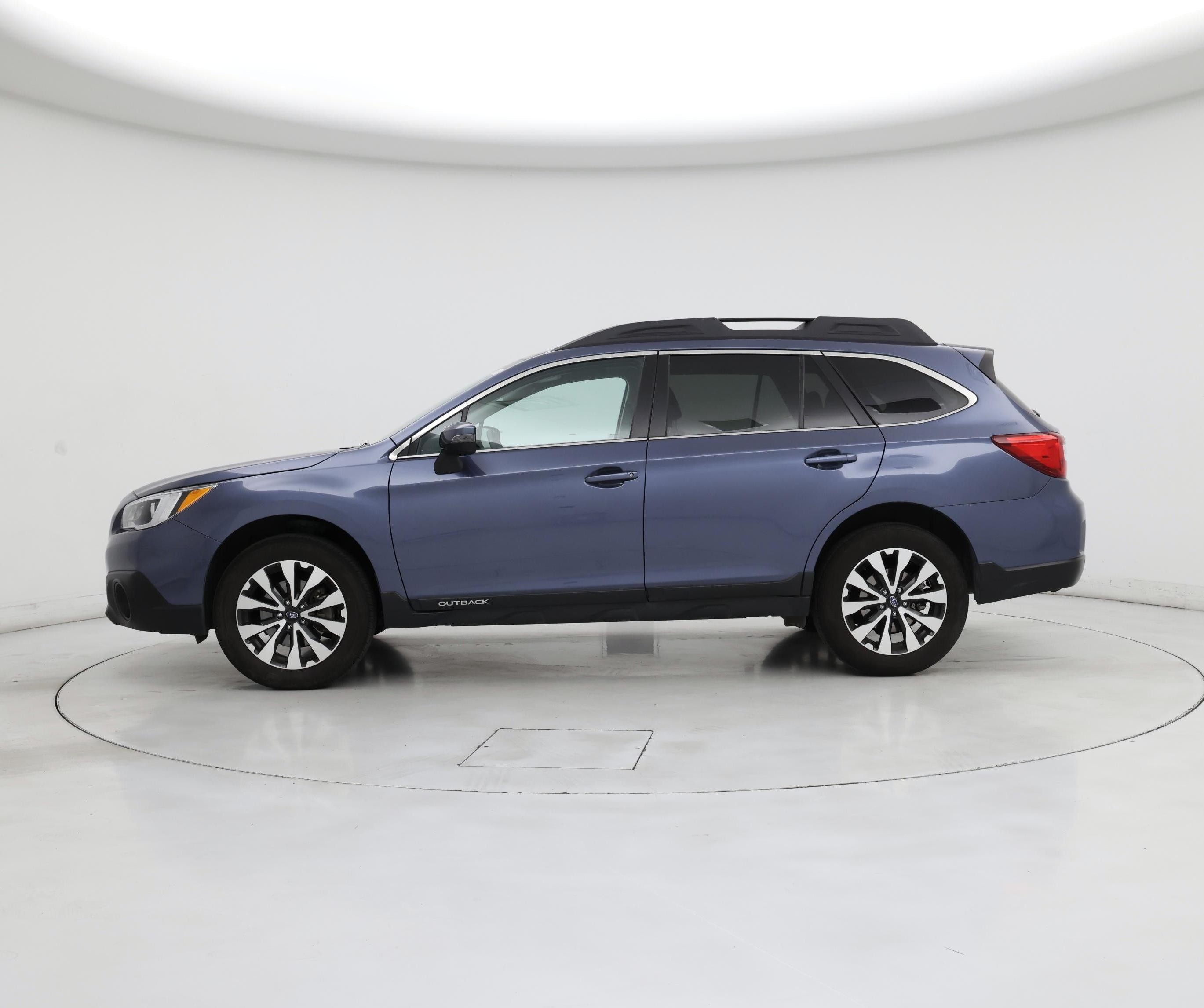 Thumbnail: 2017 Subaru Outback - 3