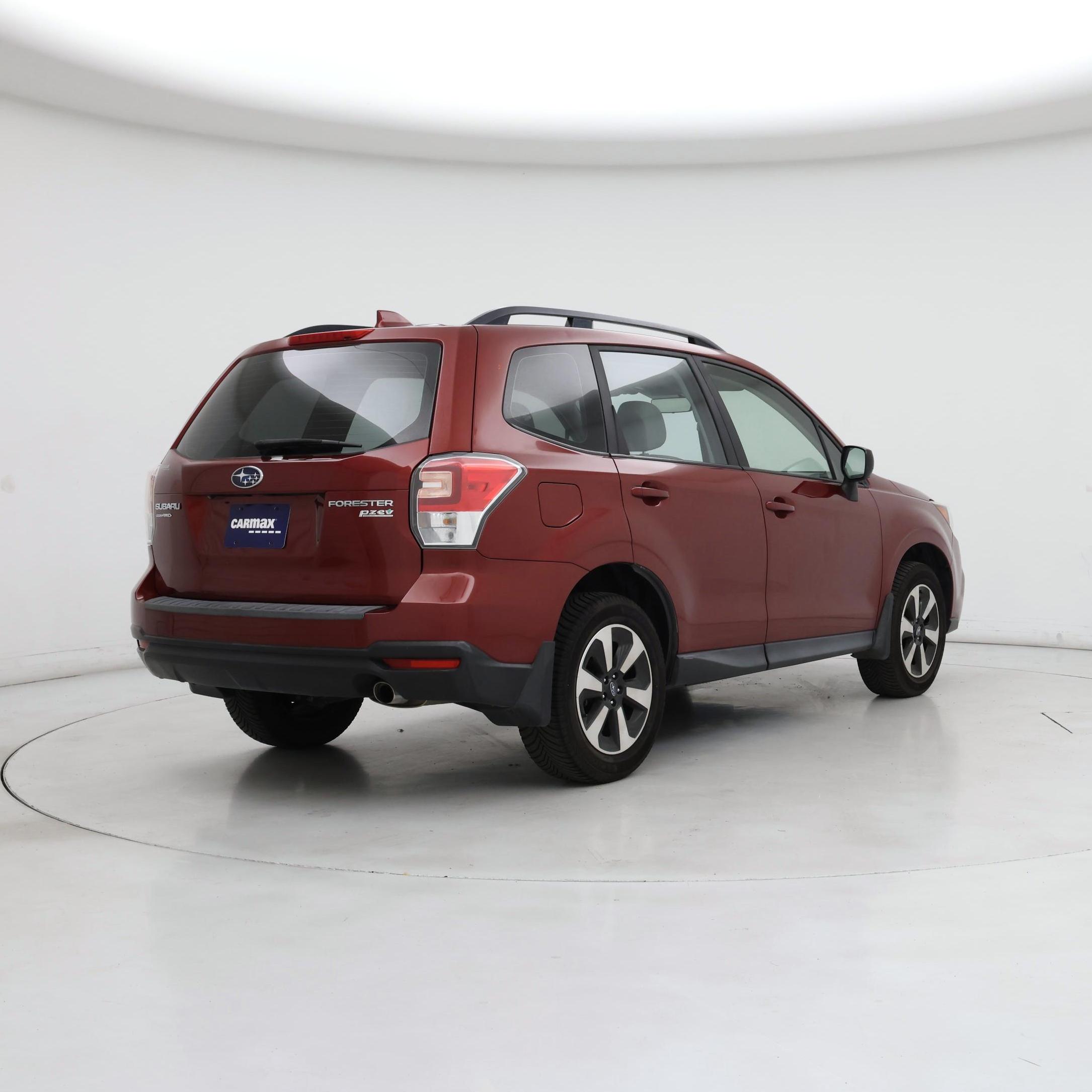 Thumbnail: 2017 Subaru Forester - 8