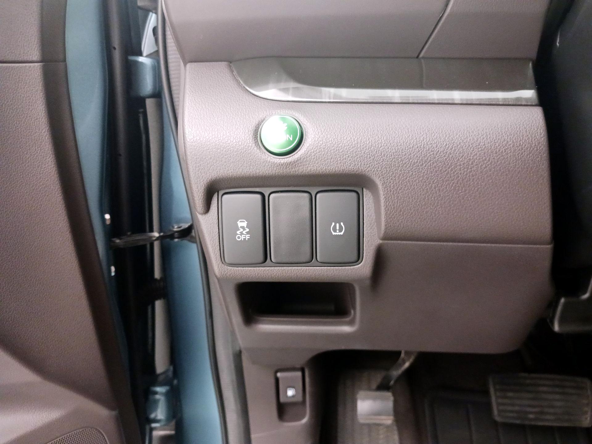 Thumbnail: 2014 Honda CR-V - 13
