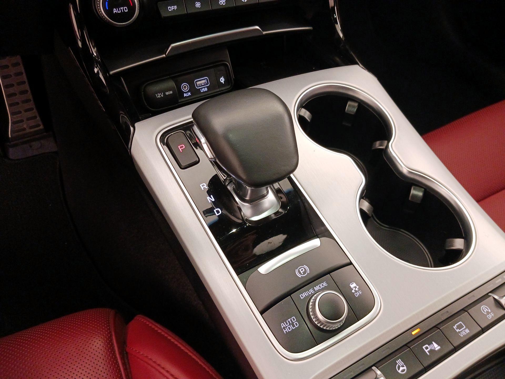 Thumbnail: 2019 Kia Stinger - 18