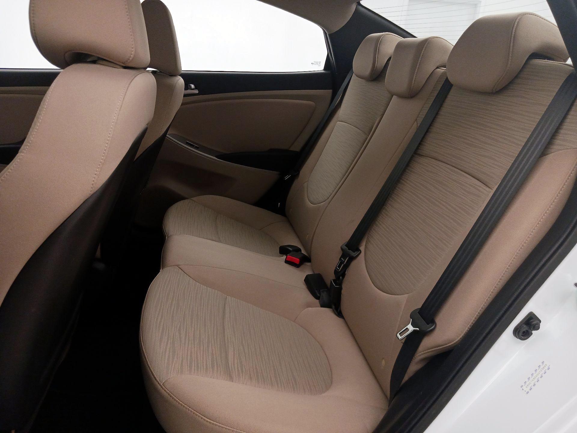 Thumbnail: 2016 Hyundai Accent - 18