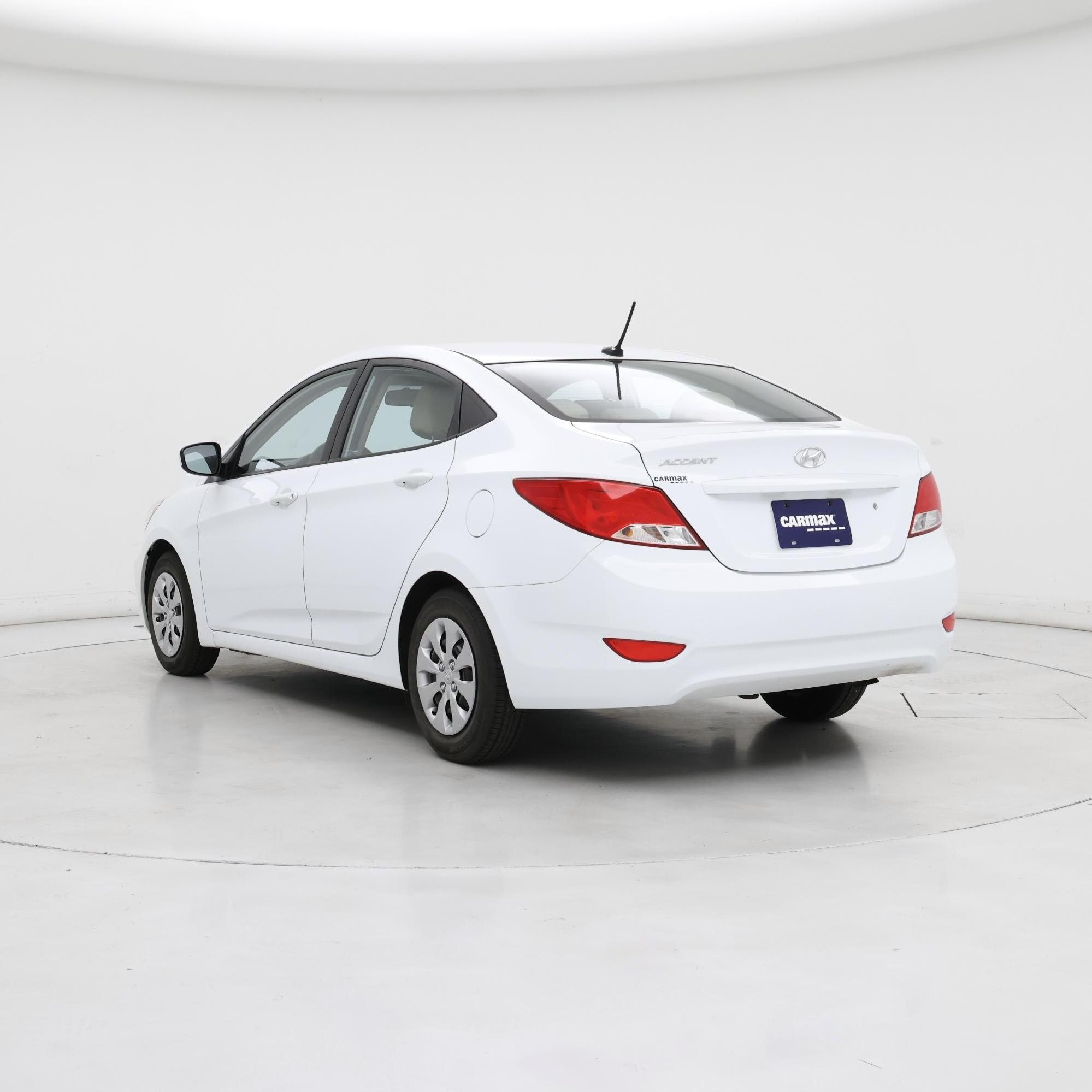 Thumbnail: 2016 Hyundai Accent - 2