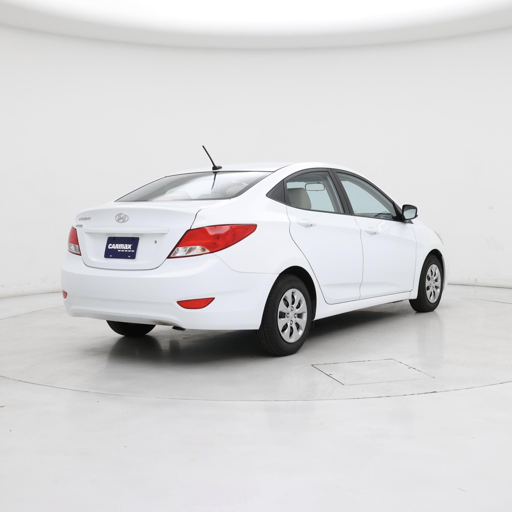 Thumbnail: 2016 Hyundai Accent - 8
