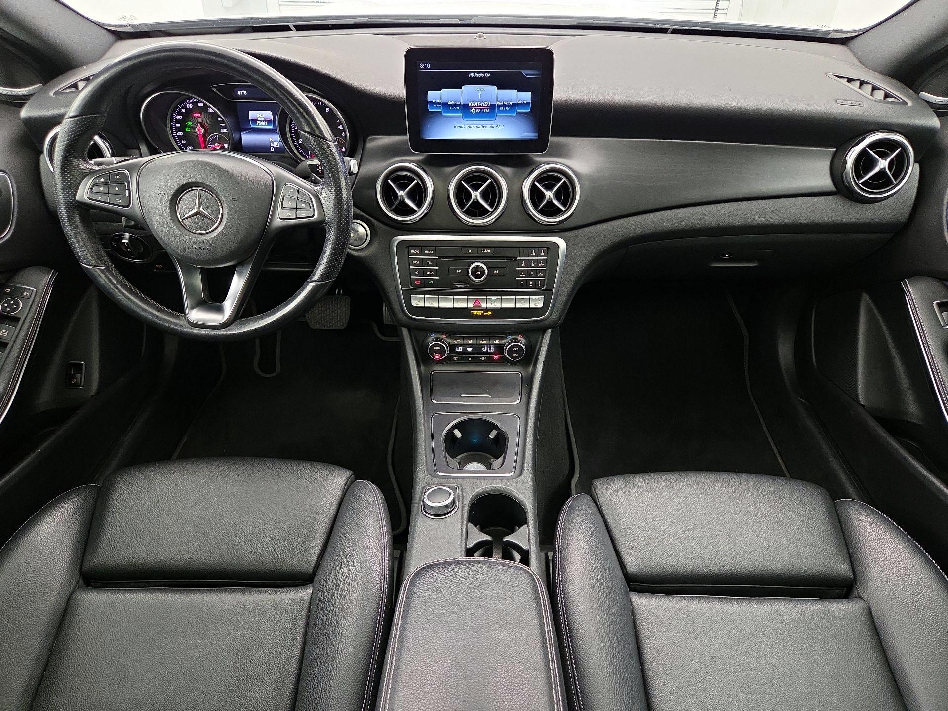 Thumbnail: 2019 Mercedes-Benz GLA - 9