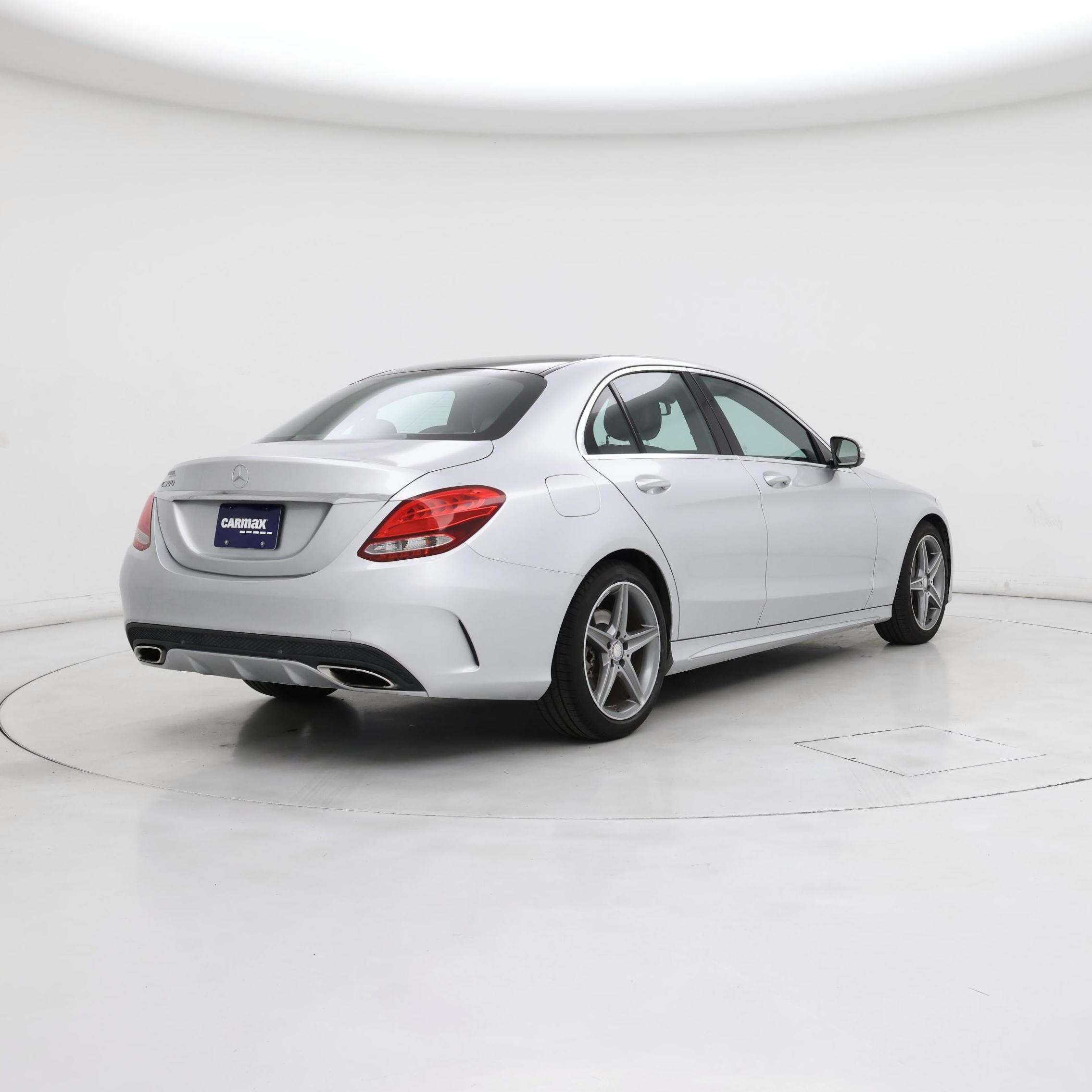 Thumbnail: 2015 Mercedes-Benz C-Class - 8