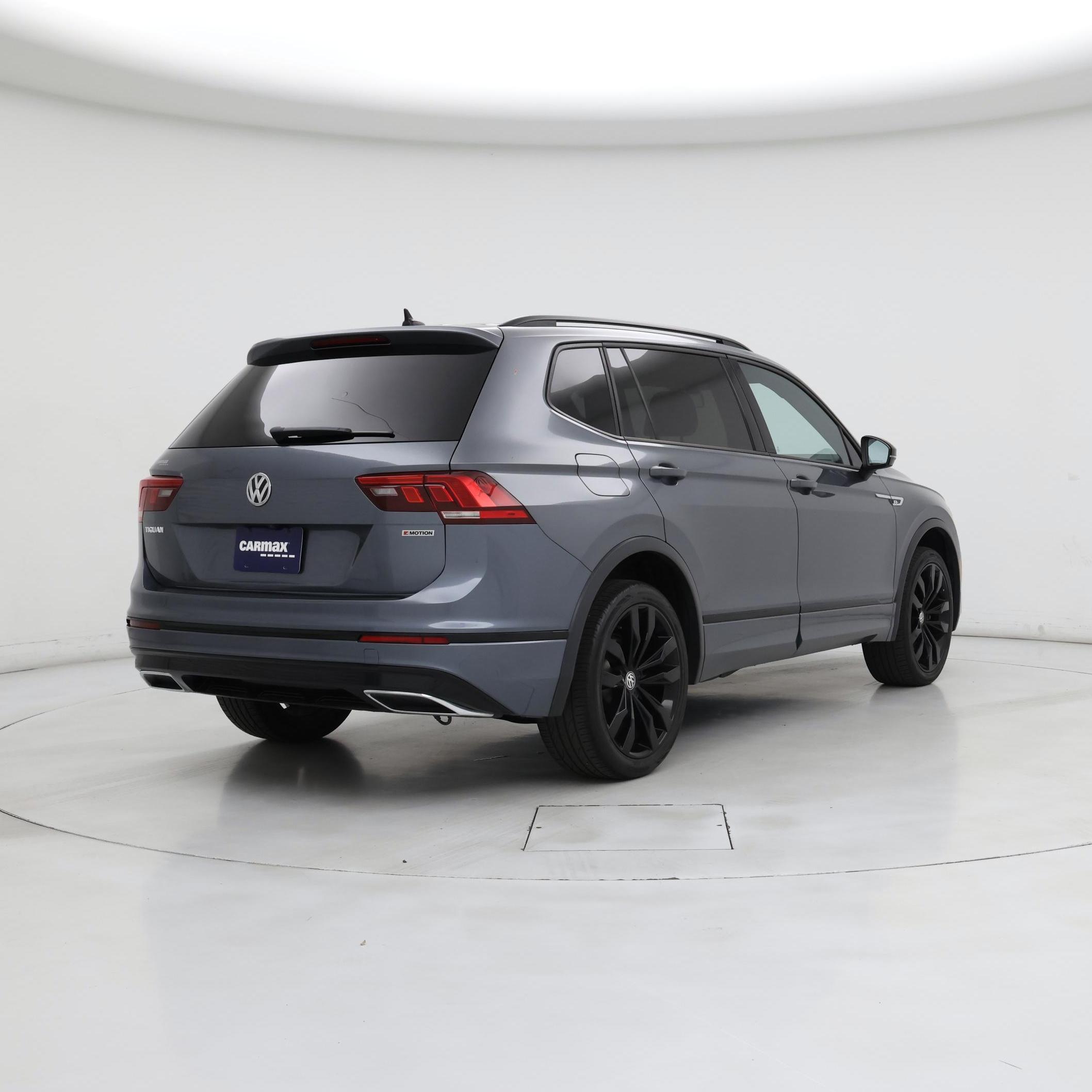 Thumbnail: 2021 Volkswagen Tiguan - 8