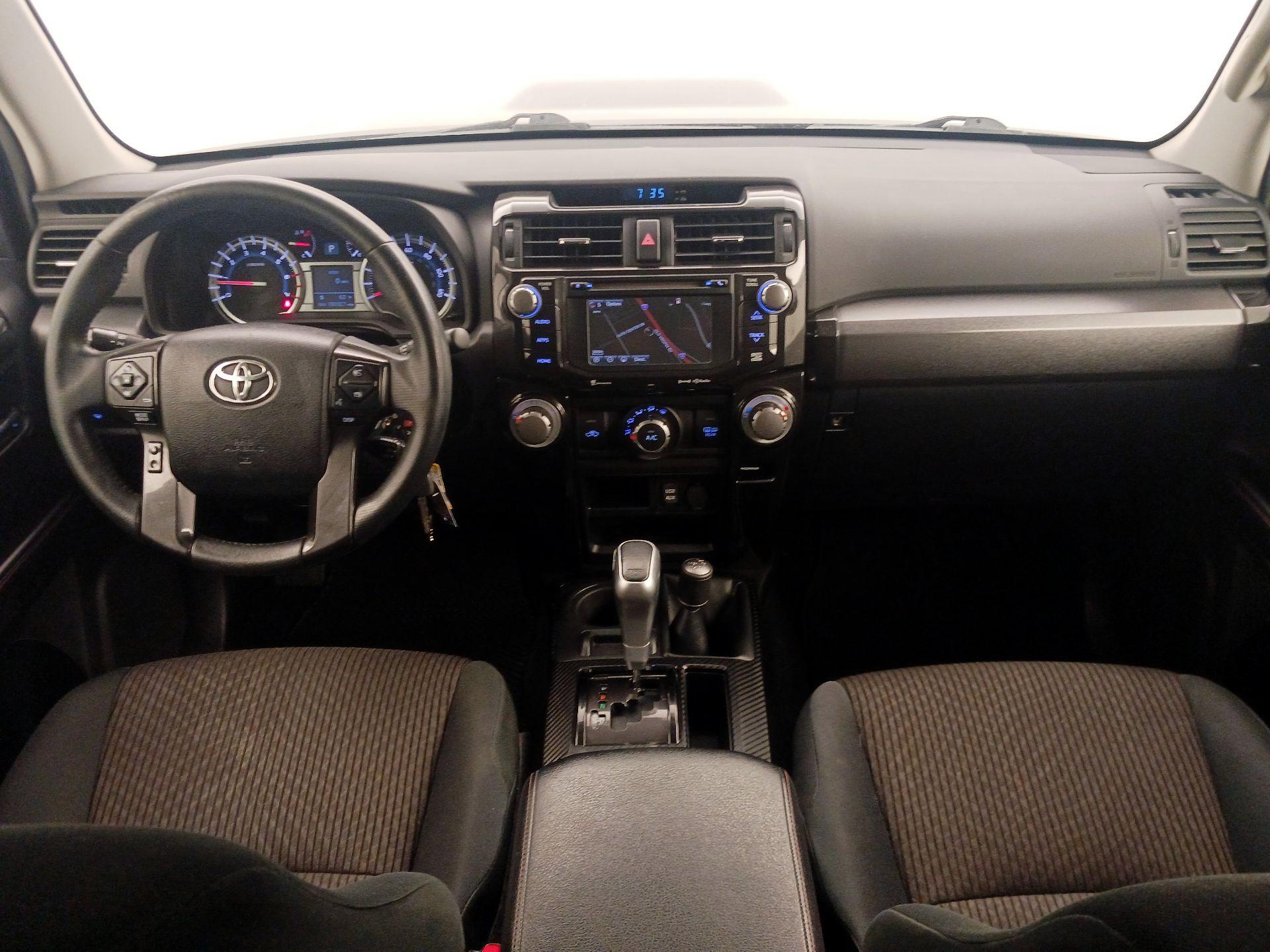 Thumbnail: 2018 Toyota 4Runner - 9