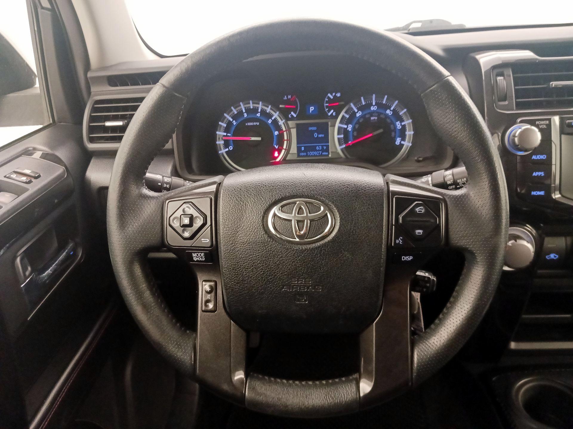 Thumbnail: 2018 Toyota 4Runner - 10