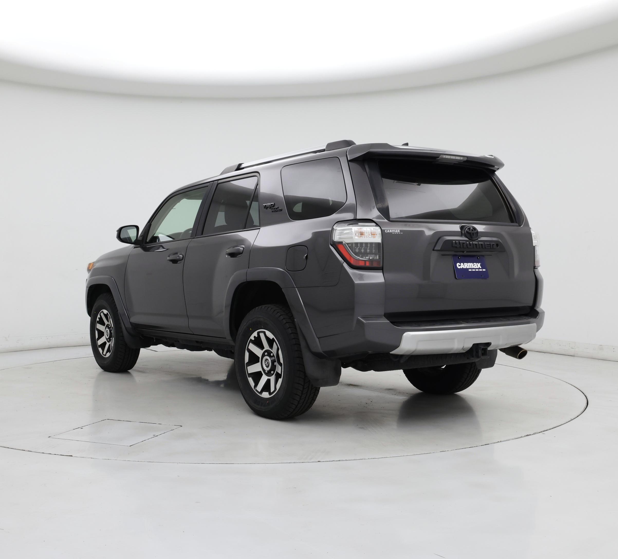 Thumbnail: 2018 Toyota 4Runner - 2