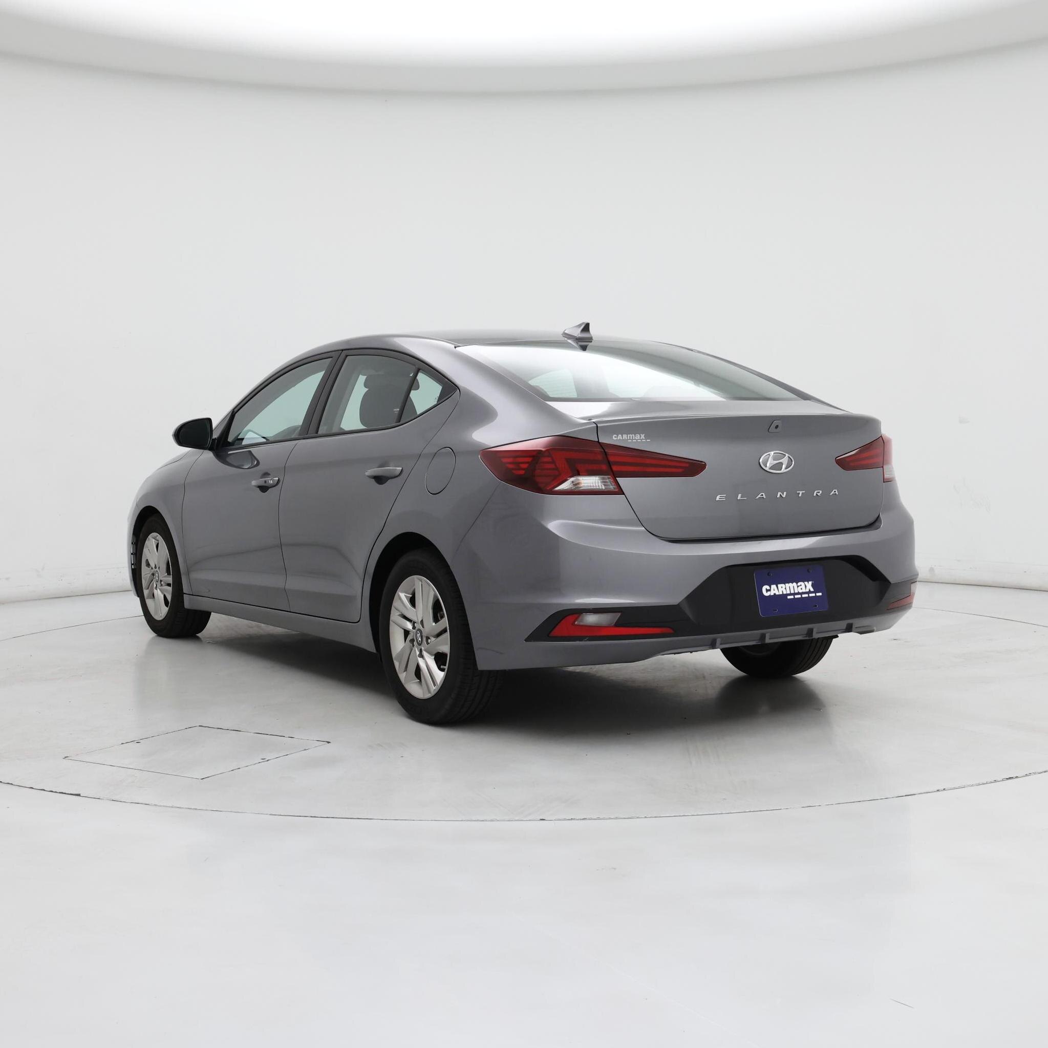 Thumbnail: 2019 Hyundai Elantra - 2