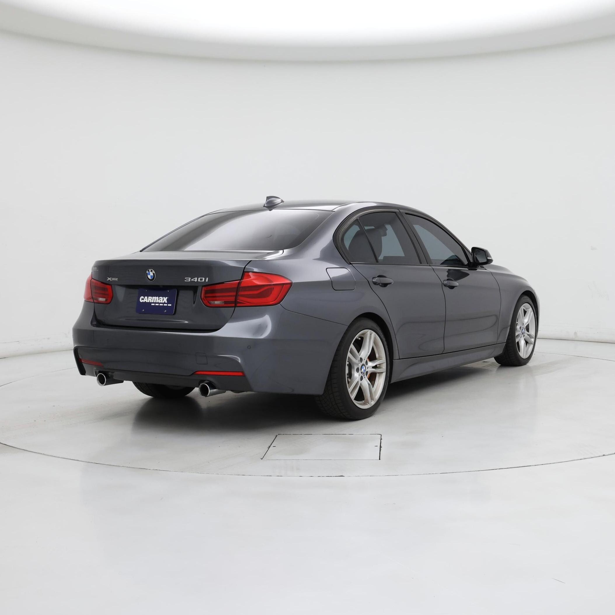 Thumbnail: 2016 BMW 3 Series - 8