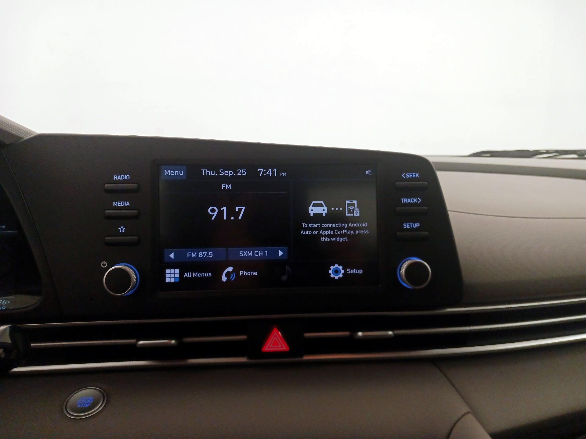 Thumbnail: 2023 Hyundai Elantra - 15