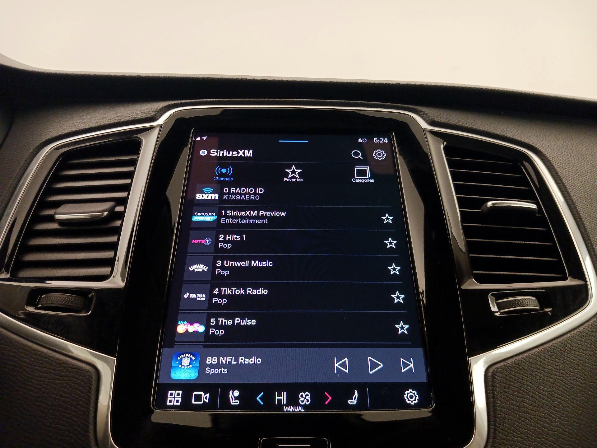 Thumbnail: 2023 Volvo XC90 - 15