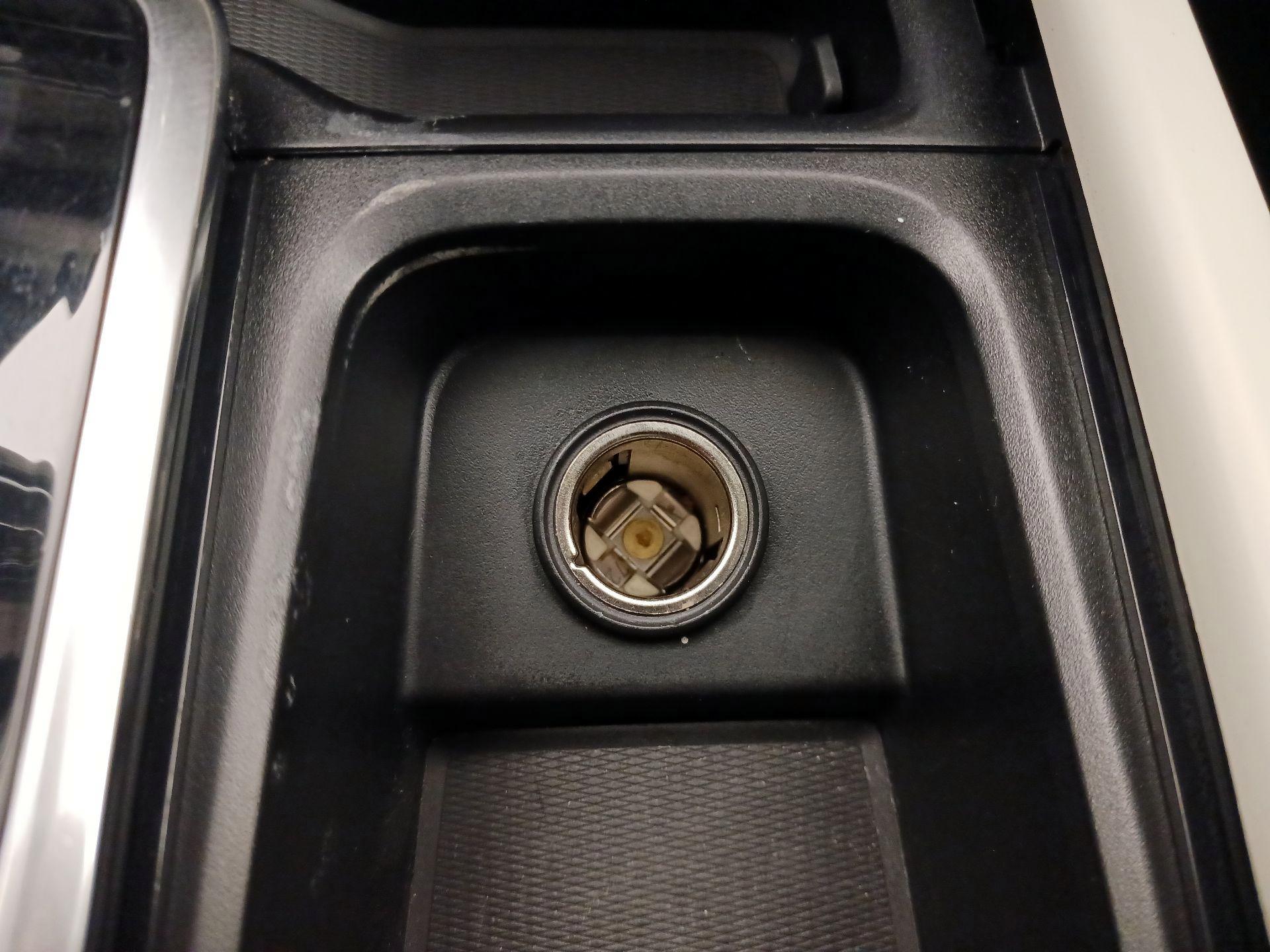 Thumbnail: 2023 Volvo XC90 - 18