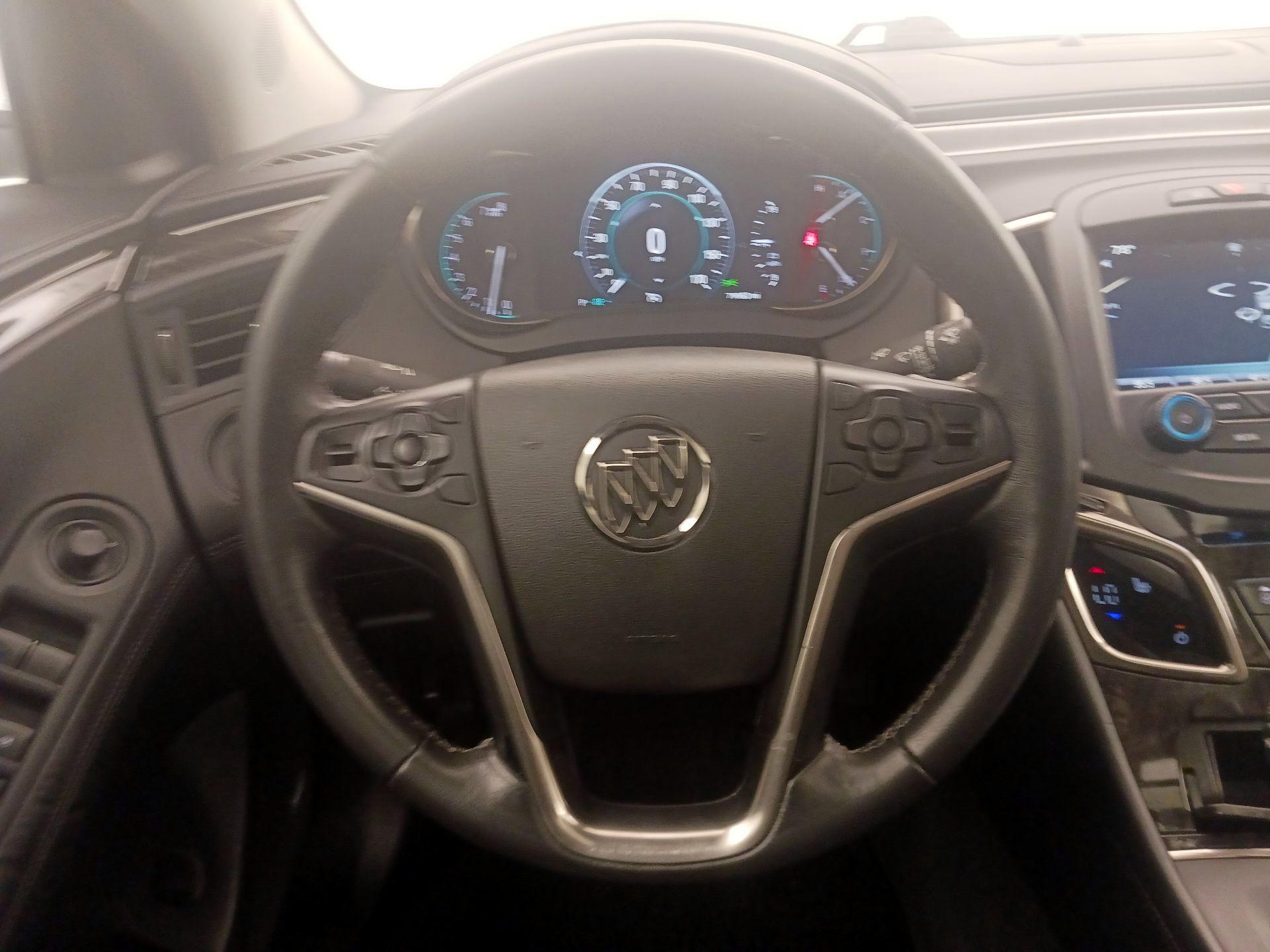 Thumbnail: 2015 Buick LaCrosse - 10