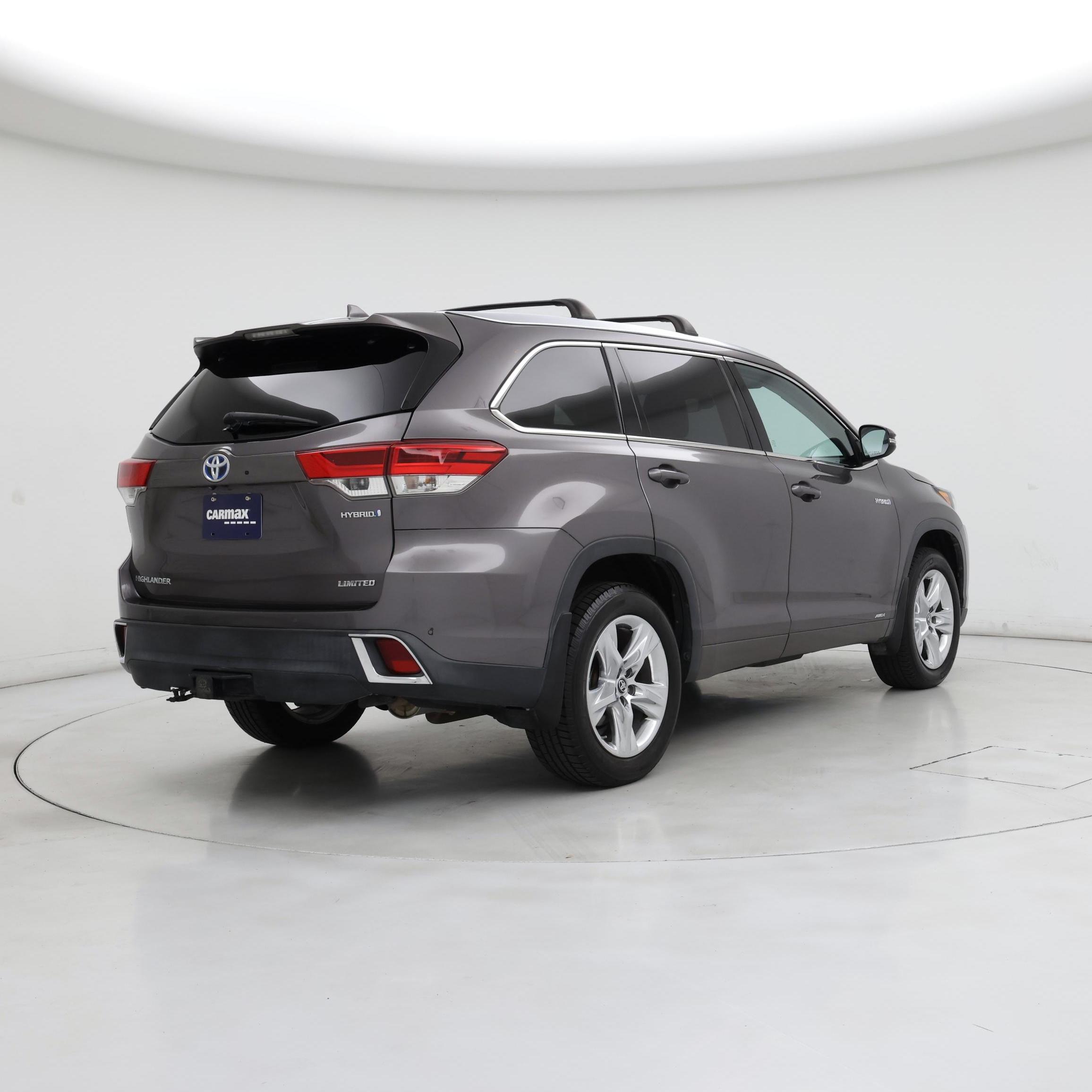 Thumbnail: 2019 Toyota Highlander - 8