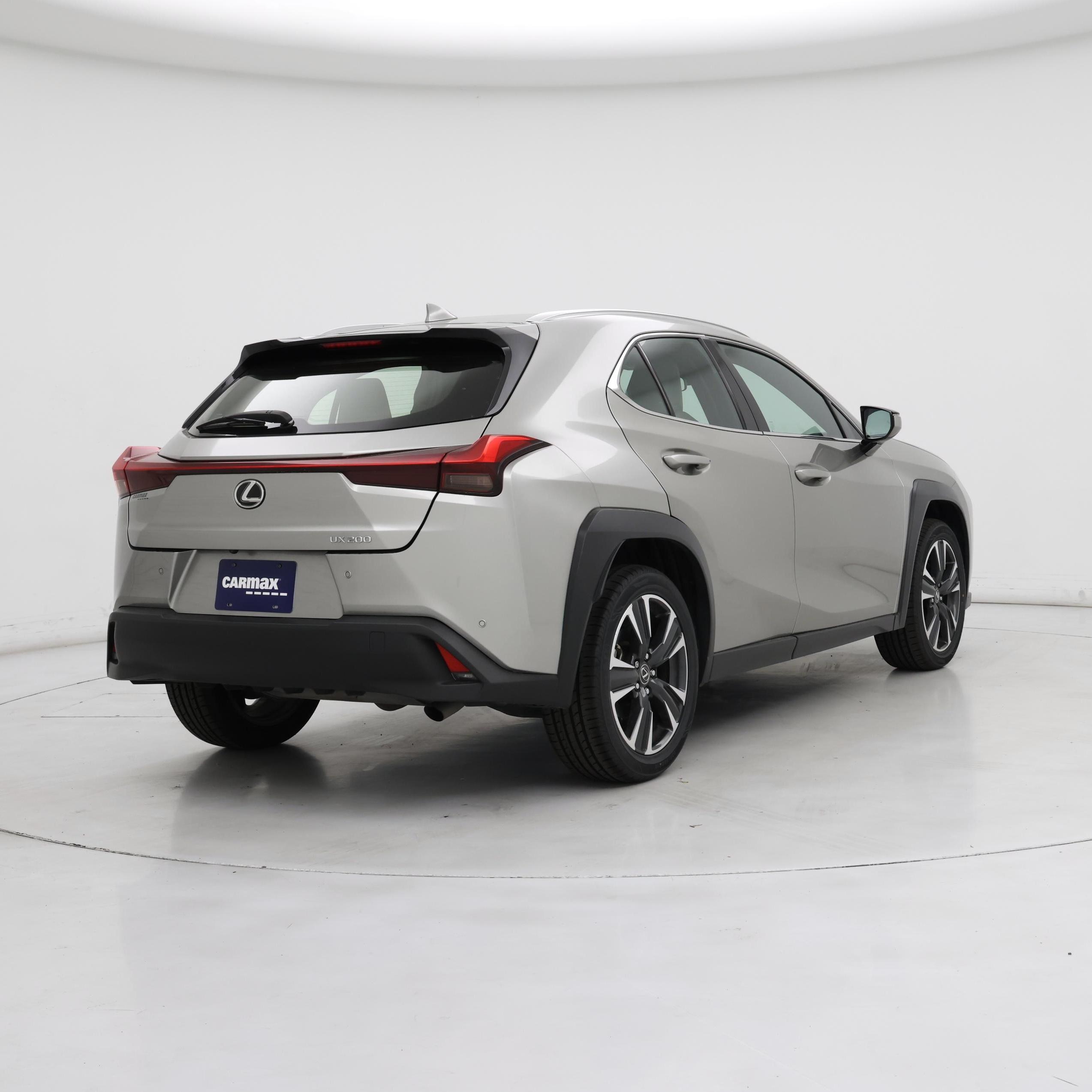 Thumbnail: 2021 Lexus UX - 8