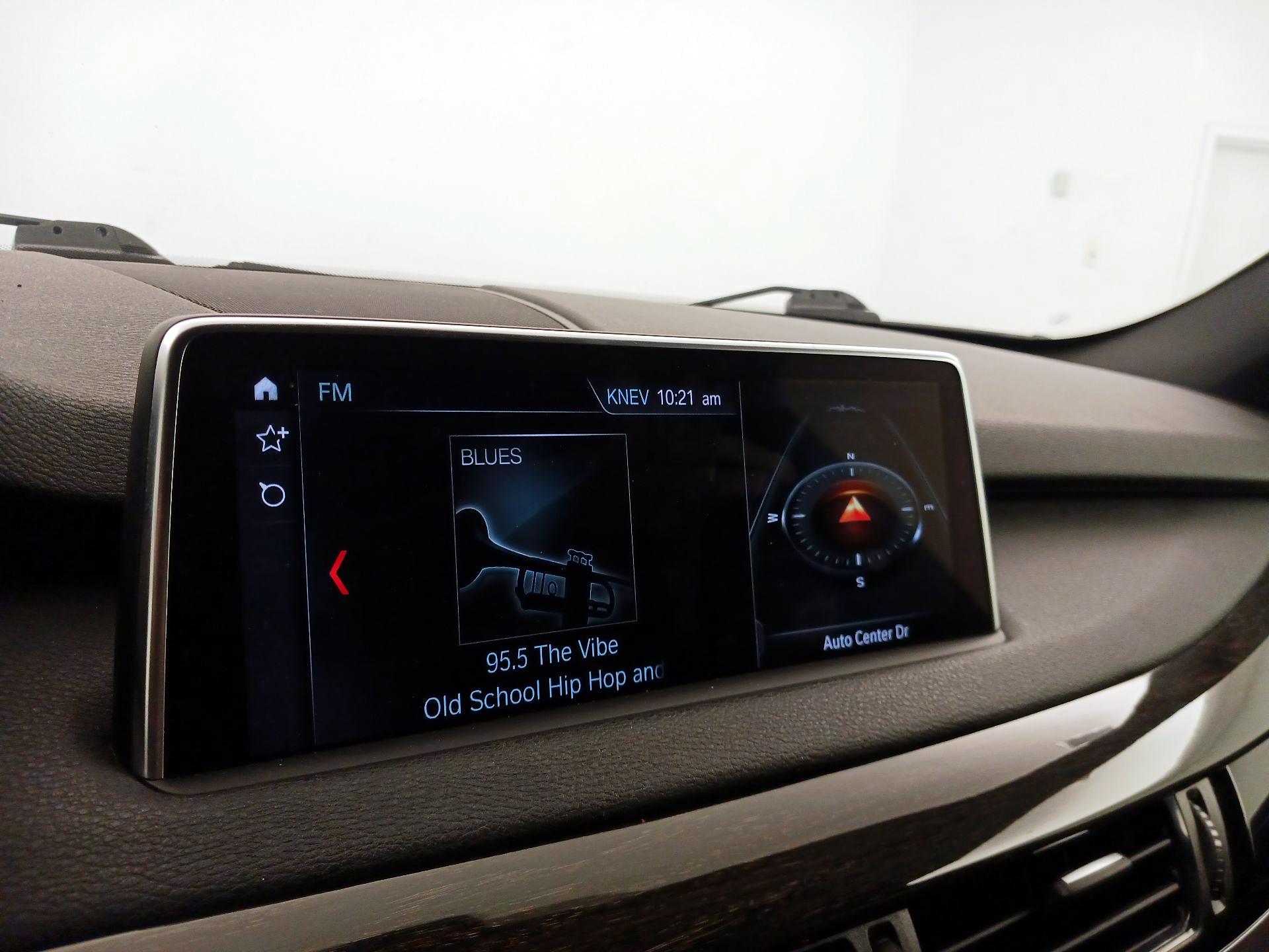 Thumbnail: 2018 BMW X5 - 15