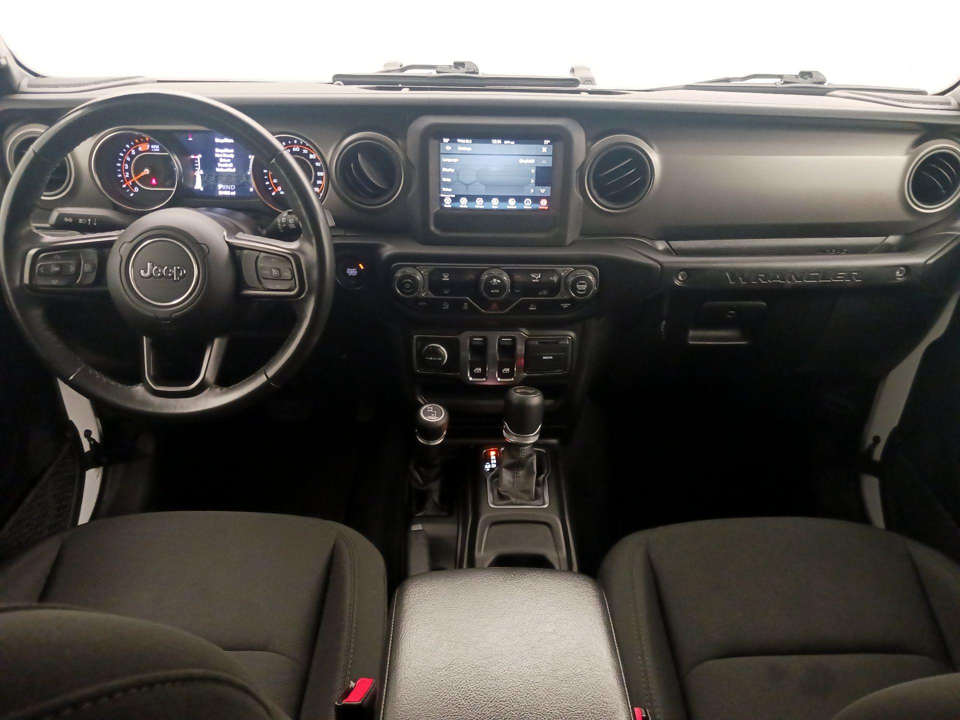 Thumbnail: 2021 Jeep Wrangler - 9