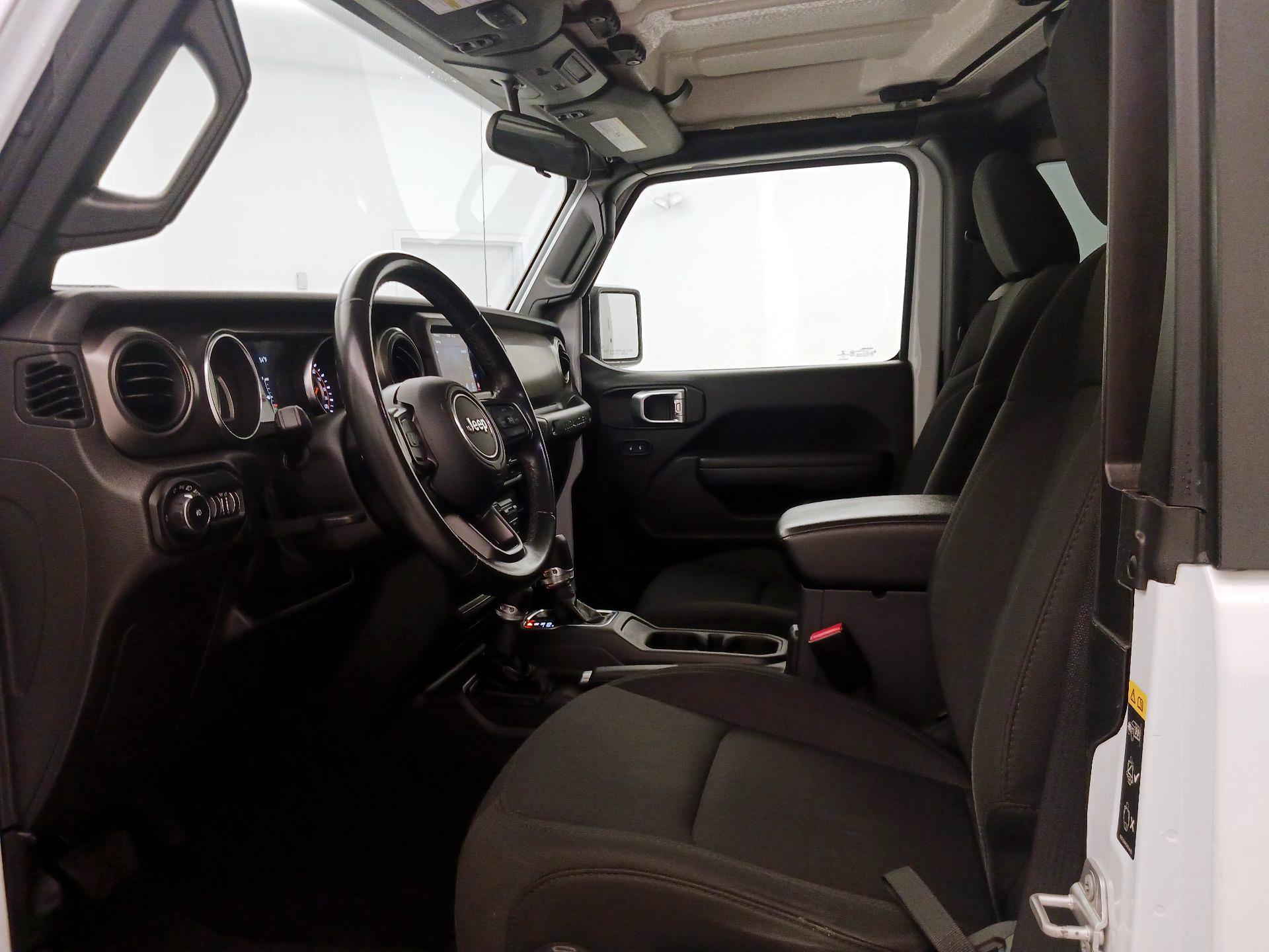 Thumbnail: 2021 Jeep Wrangler - 11