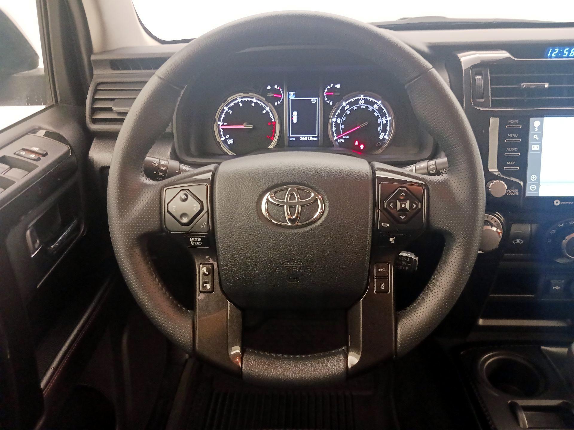 Thumbnail: 2023 Toyota 4Runner - 10
