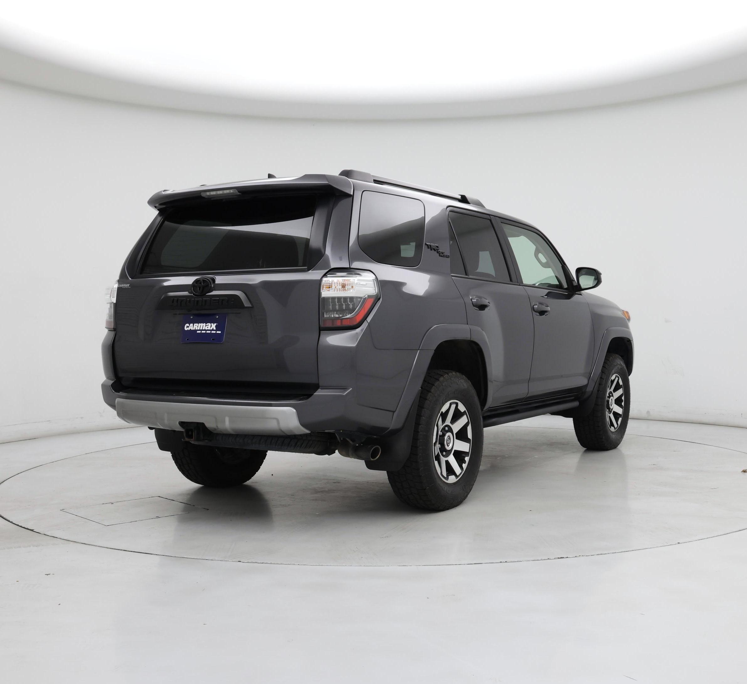 Thumbnail: 2023 Toyota 4Runner - 8