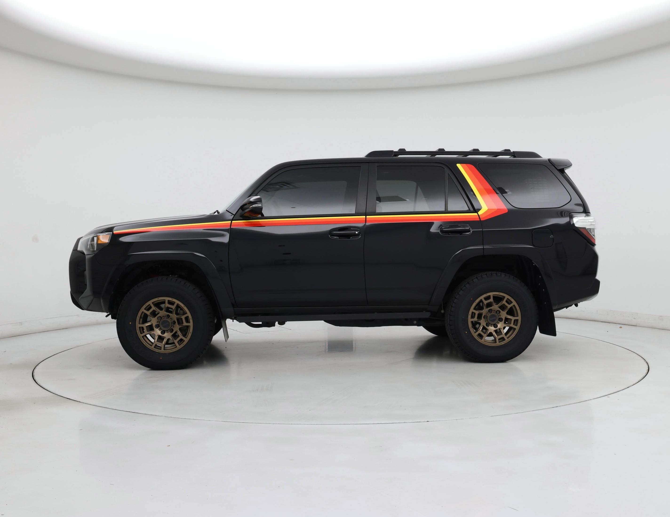 Thumbnail: 2023 Toyota 4Runner - 3