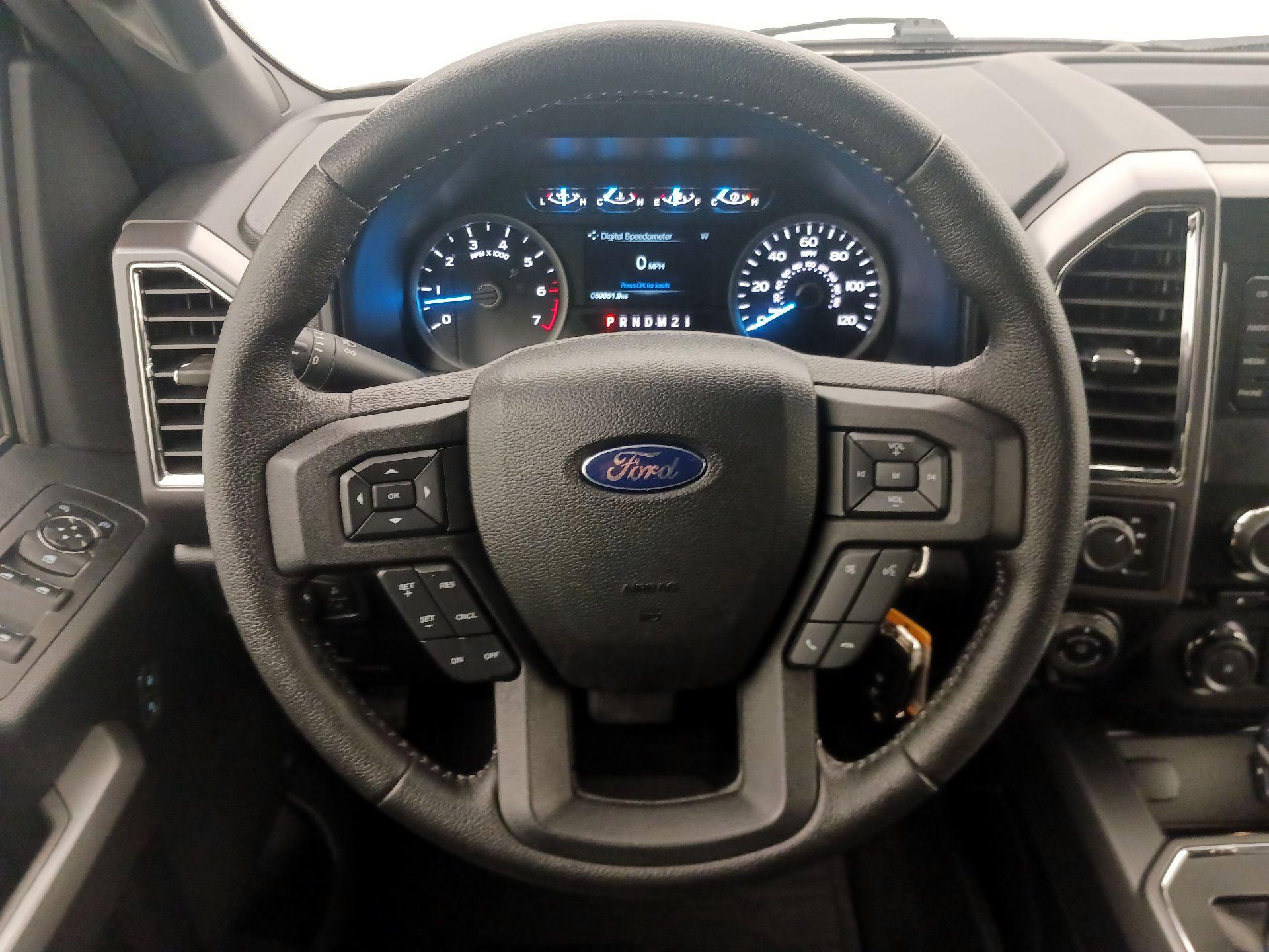 Thumbnail: 2016 Ford F-150 - 10