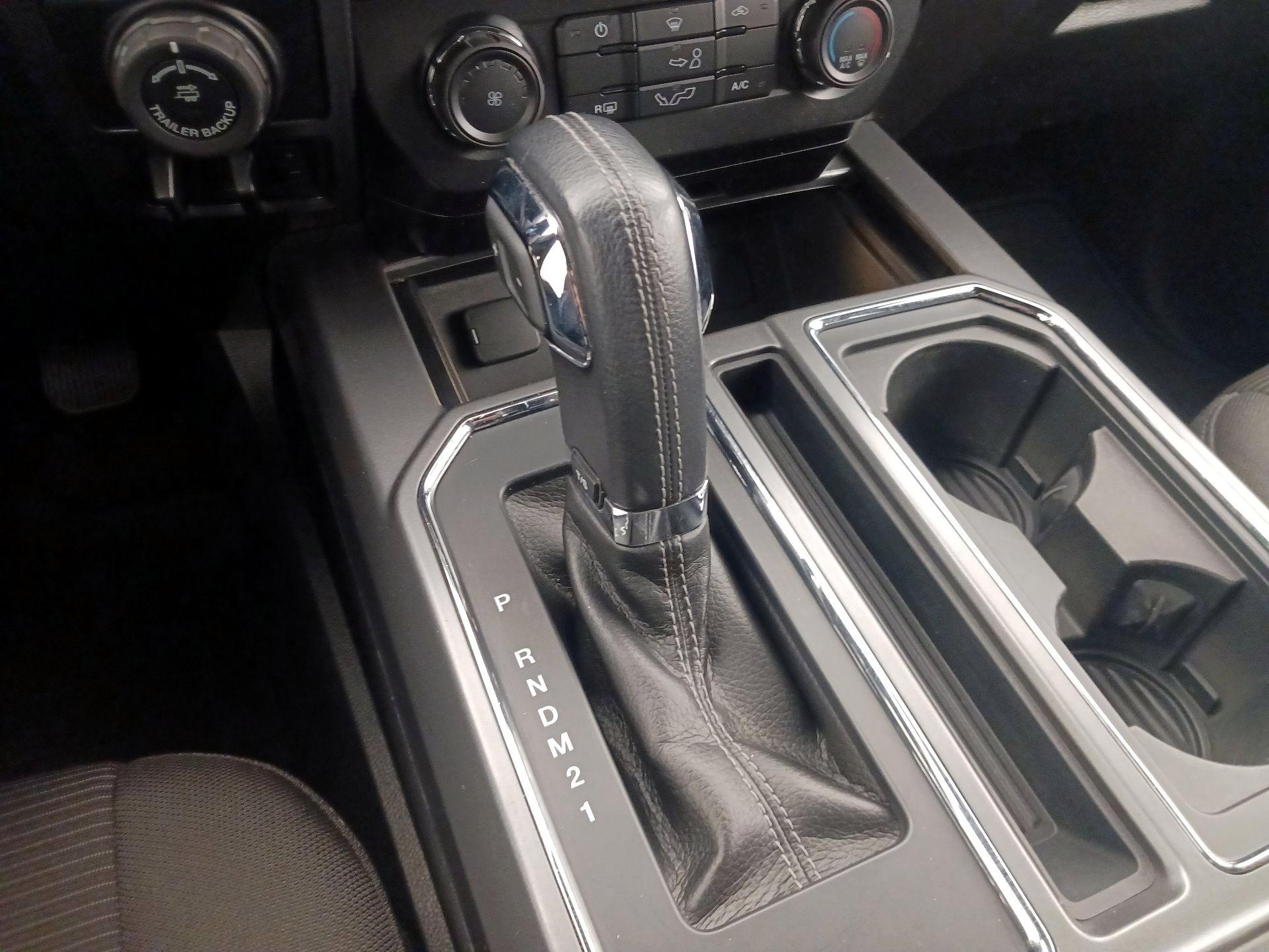 Thumbnail: 2016 Ford F-150 - 17