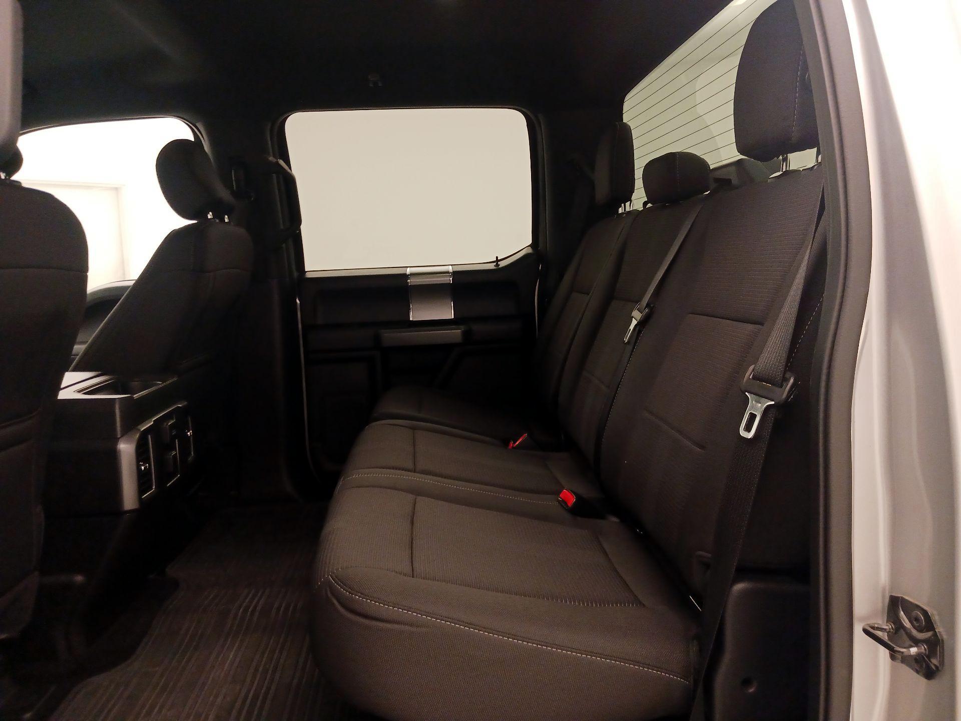 Thumbnail: 2016 Ford F-150 - 19