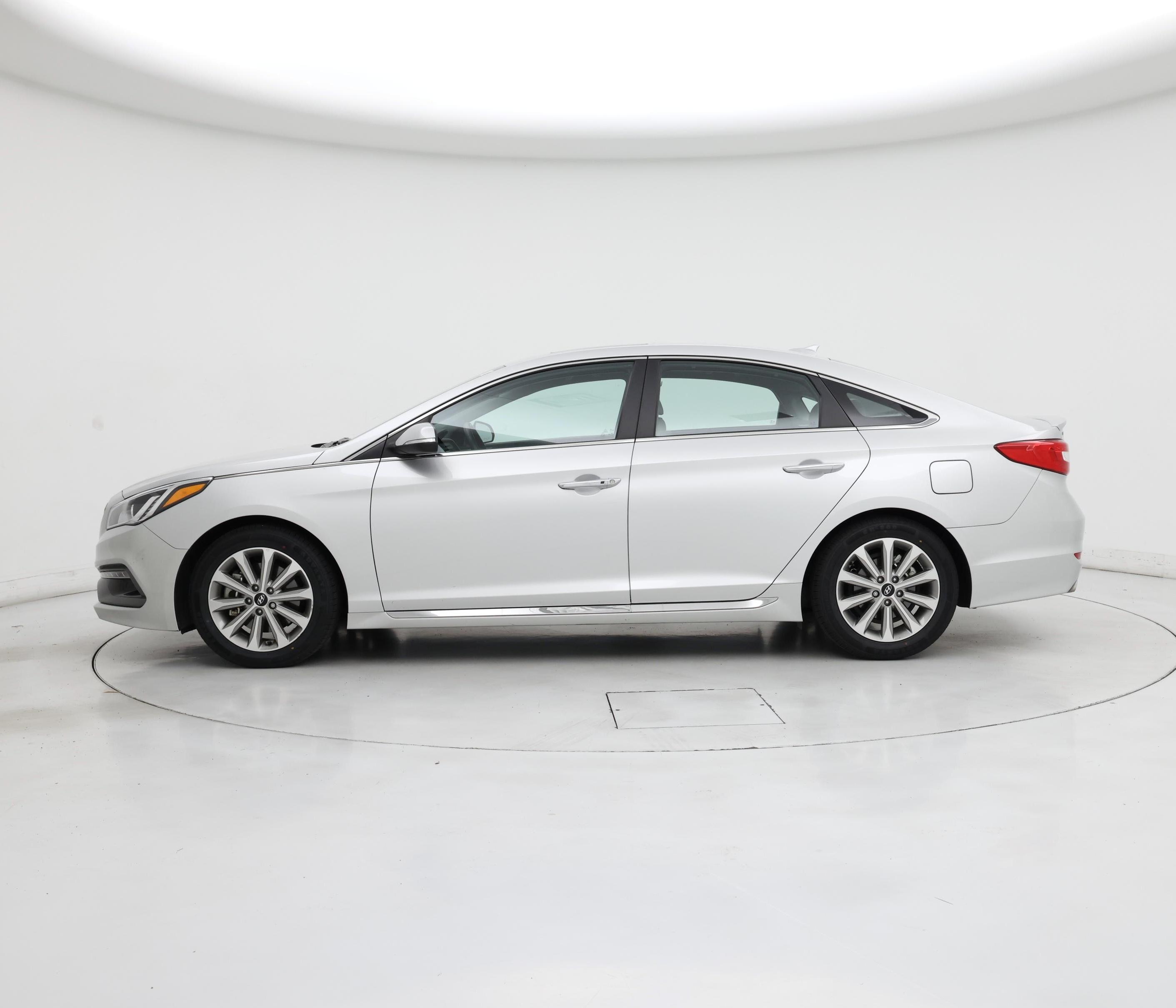 Thumbnail: 2017 Hyundai Sonata - 3