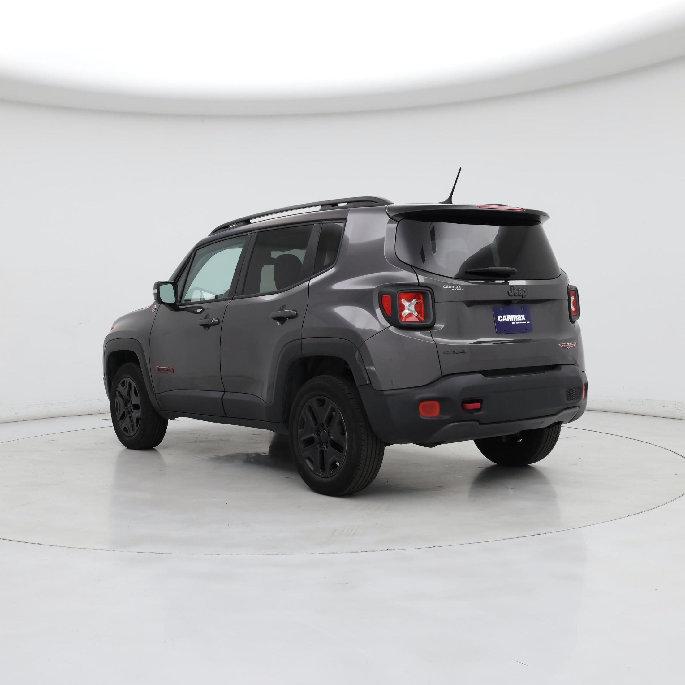 Thumbnail: 2016 Jeep Renegade - 2