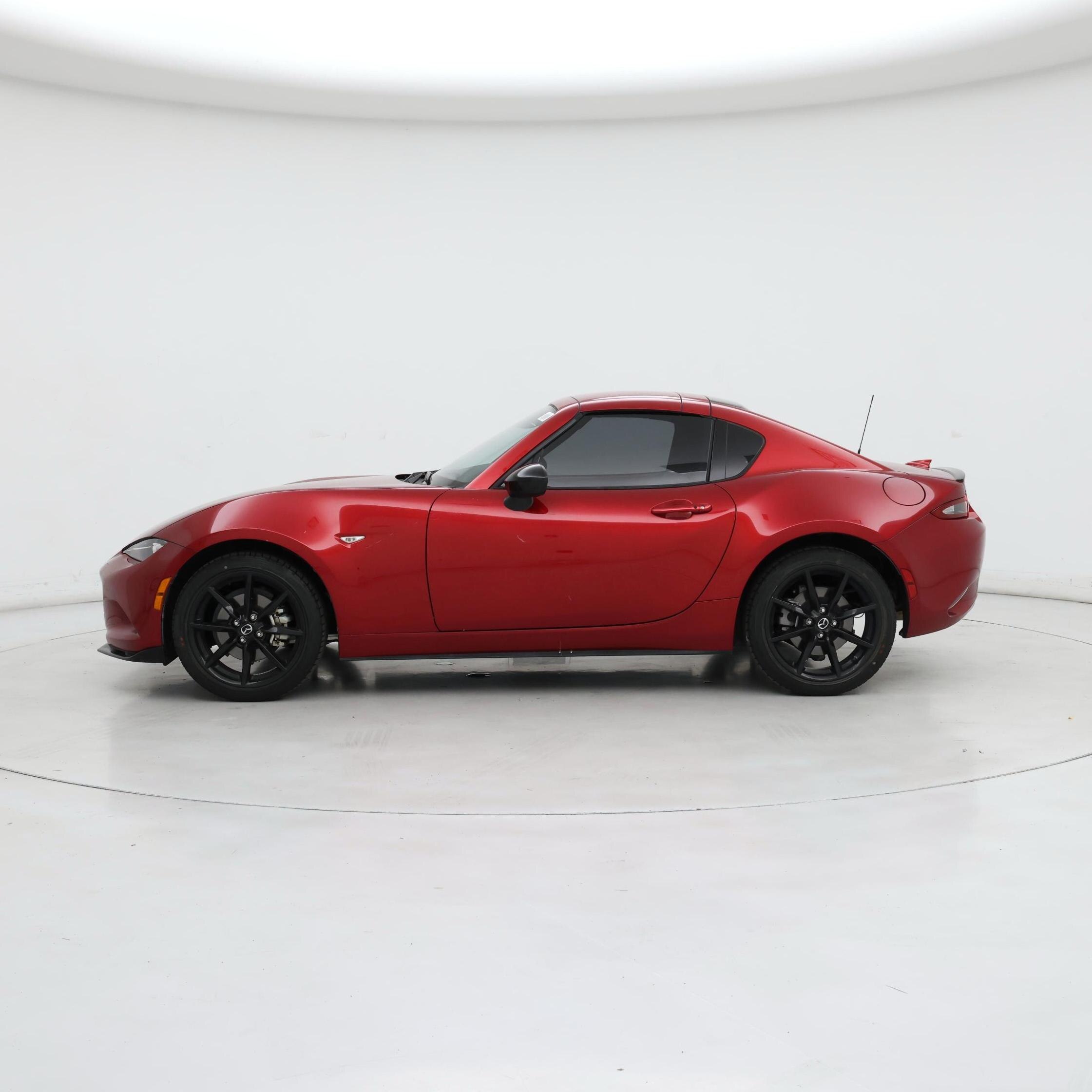 Thumbnail: 2021 Mazda MX-5 Miata - 3